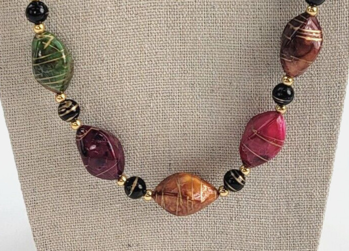 Vintage Colorful Twisted Plastic Bead Necklace Gold-Tone Detail 23.5 in