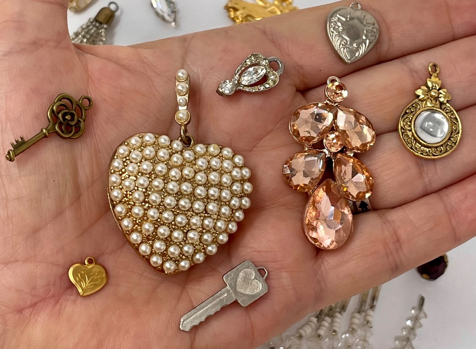 Lot Vtg & Modern Victorian Art Deco Style Pendants Findings Jewelry Craft A2