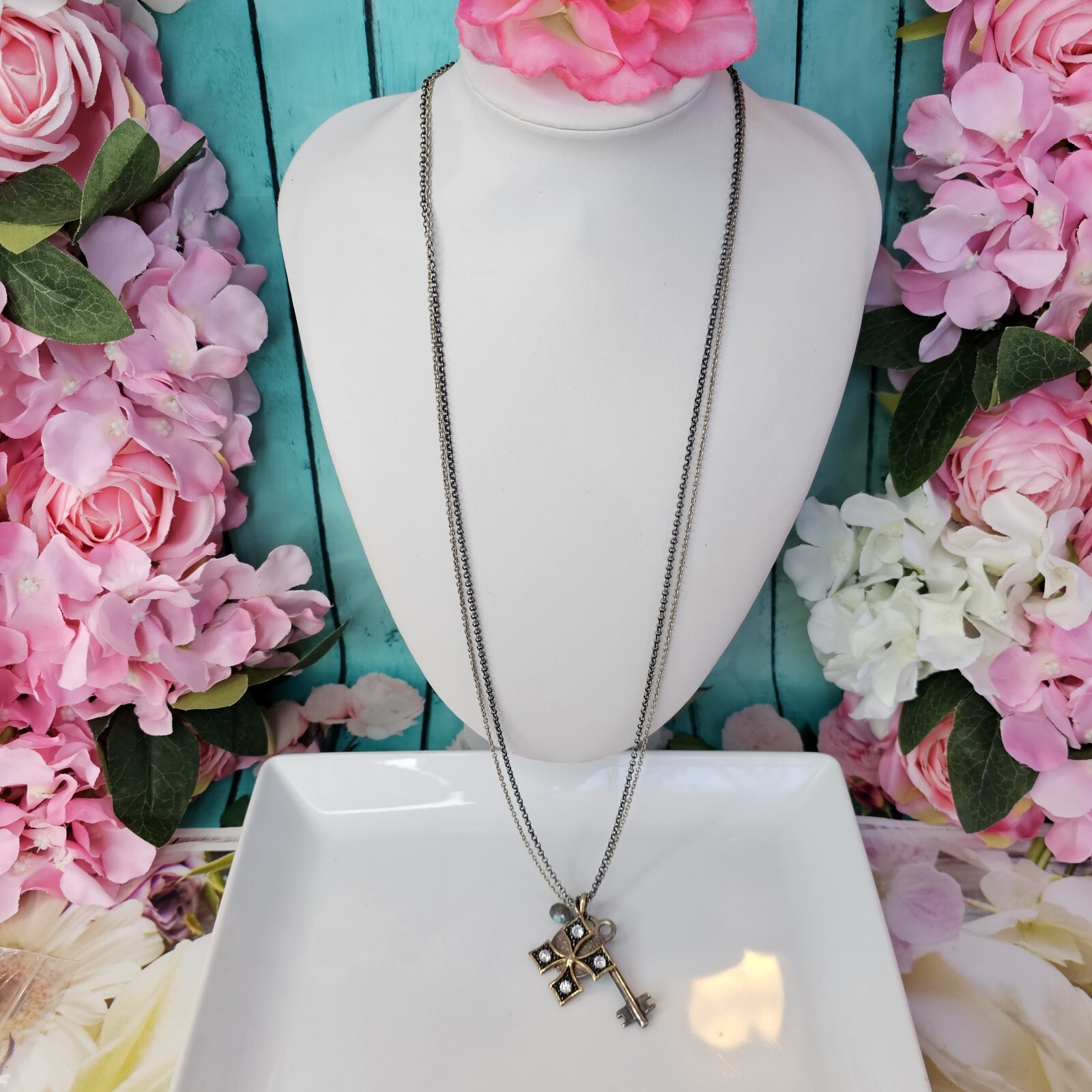STELLA & DOT Silver Tone Key Cross Charm Pendant Long Chain Necklace