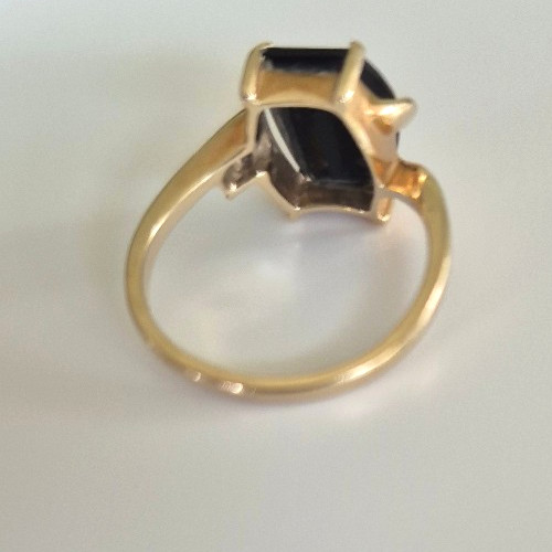 10K Yellow Gold Marked PSCO Onyx and Diamond Ring – Size 6.25, Weighs 2 Grams
