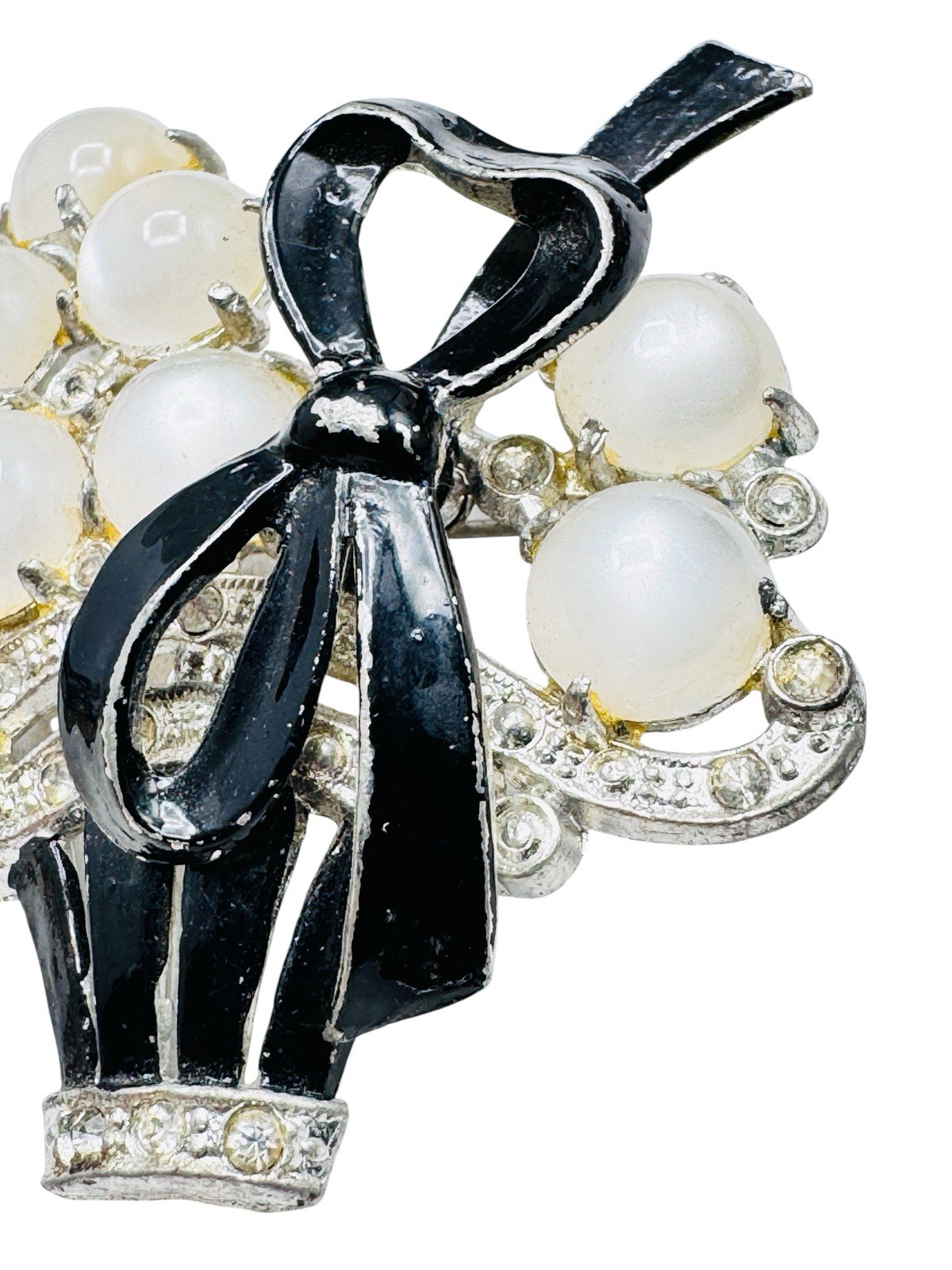 Vintage Coro? Moonglow Cabochon Basket Brooch w/Bow Rhinestones