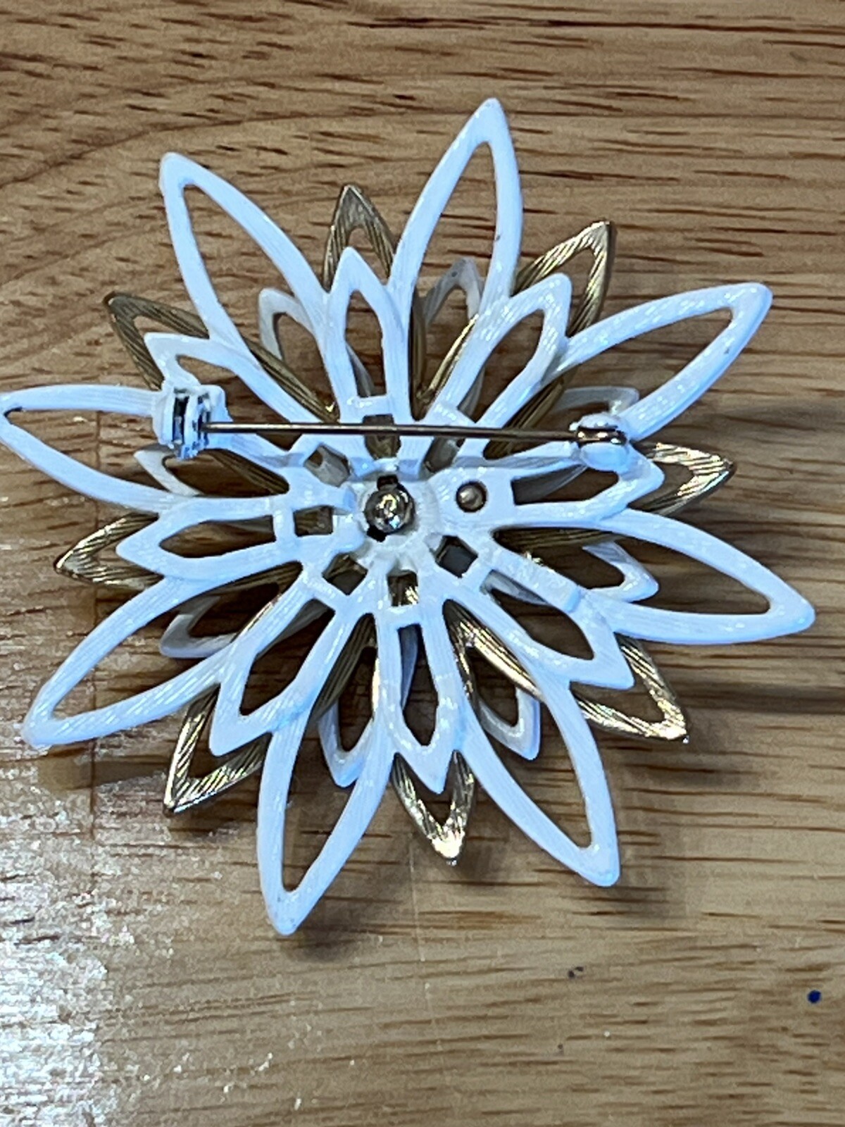 Flower Brooch Vintage Gold And White Enamel On Metal Flower Pin Signed Art