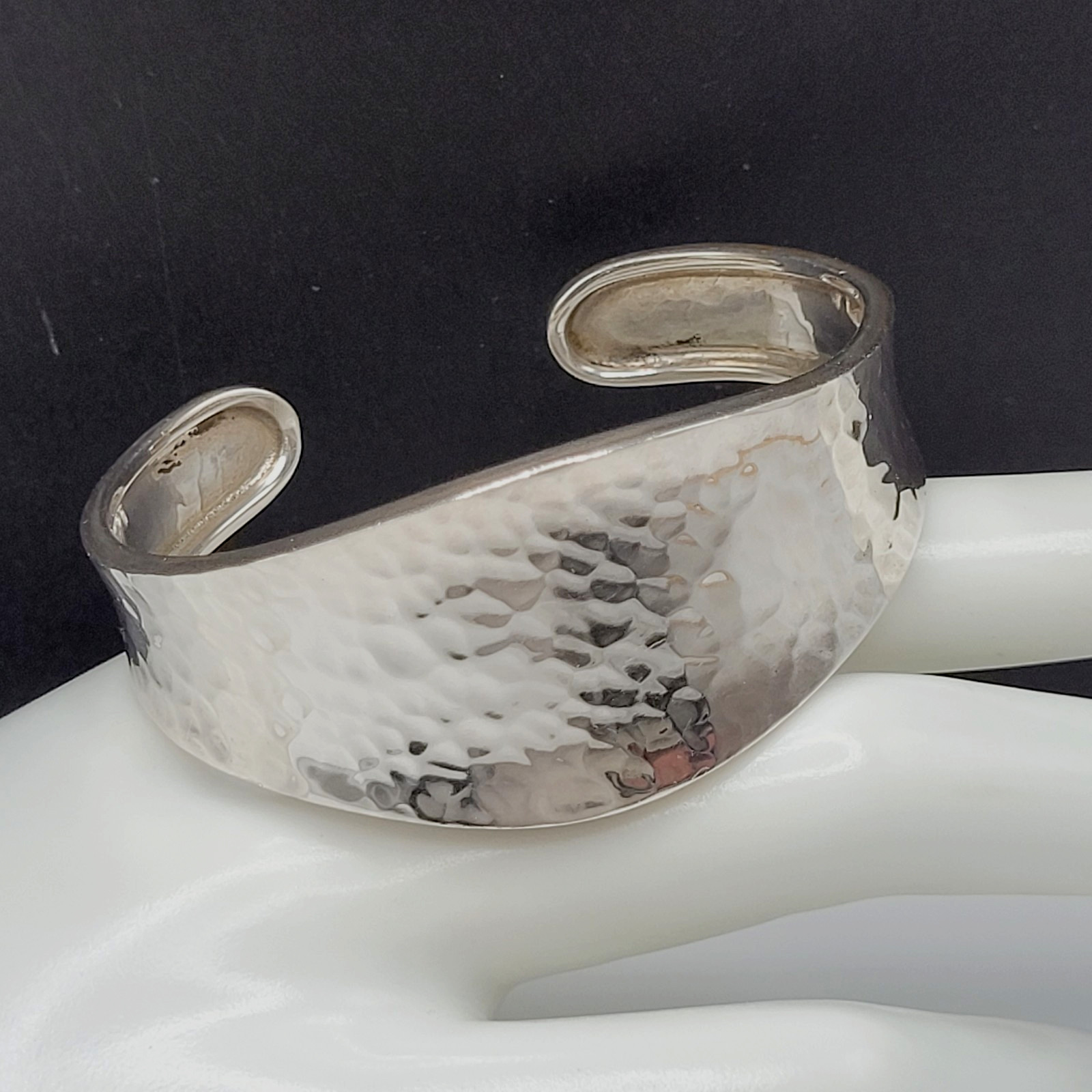 ATI Mexico 925 Sterling Silver Hammered Recessed Wave Cuff Vtg Bracelet 19 Grams