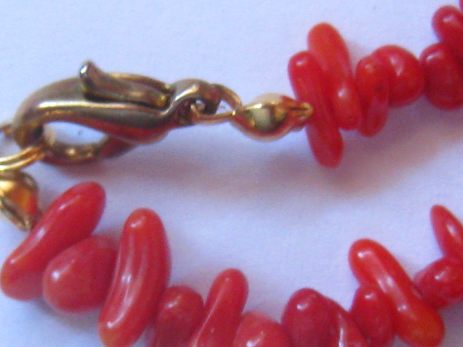 4 VNTG Necklaces~PINK & RED CORAL~Purple shell~Baroque Pearl + Charm~NICE