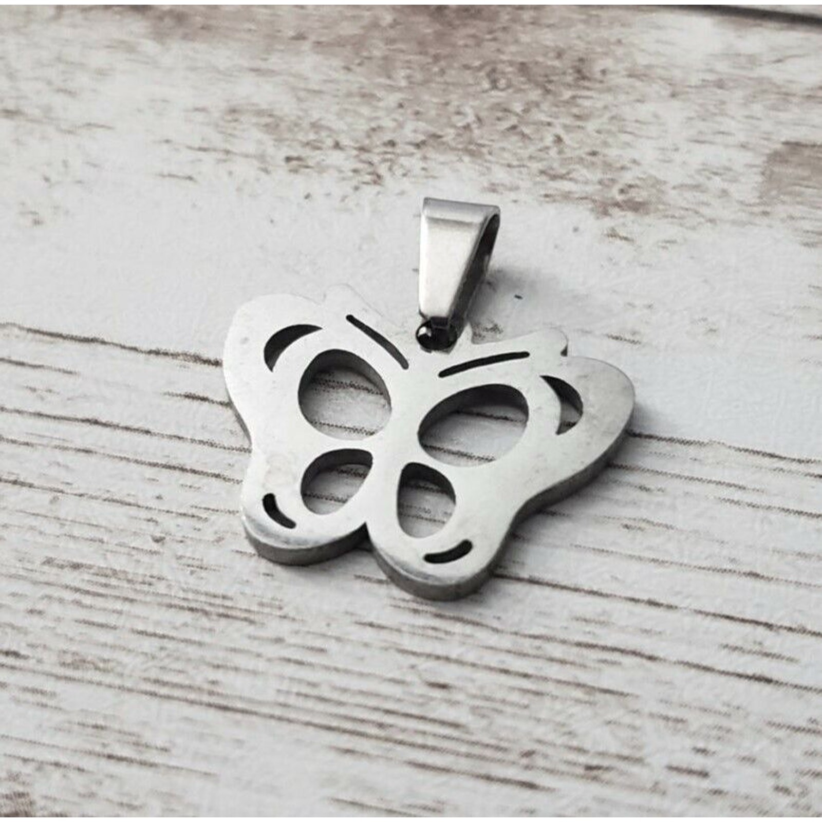 Vintage Pendant – Silver Tone Small Butterfly – No Chain Included