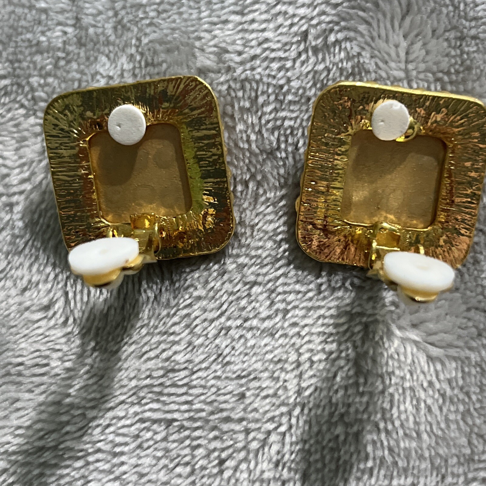 2 Sets Vintage ClipOn Earrings Yellow Tone W/Decorative Center Not Sure On Brand