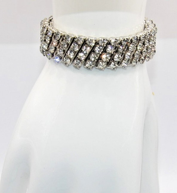 Vintage Mechanical Expanding Rhinestone Sweetheart Bracelet USA Fits 5″ to 6.75″