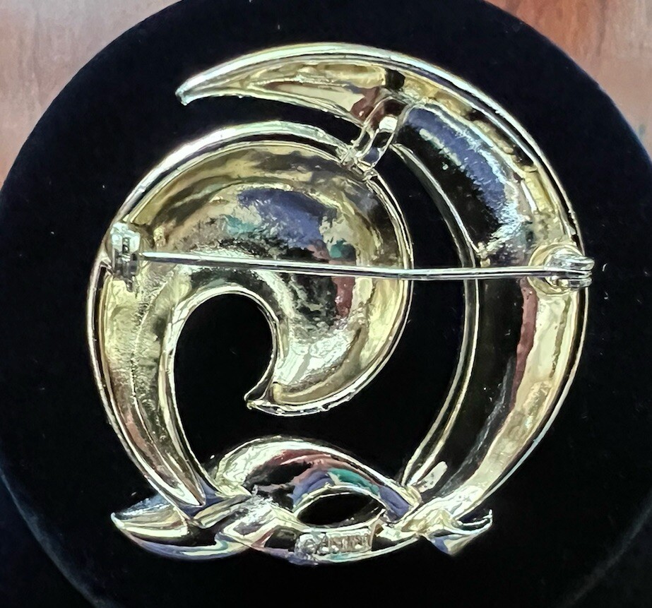 Vintage Lisner Brooch Gold Tone Geometric Swirl Ribbon Mid-Century Modern Signed