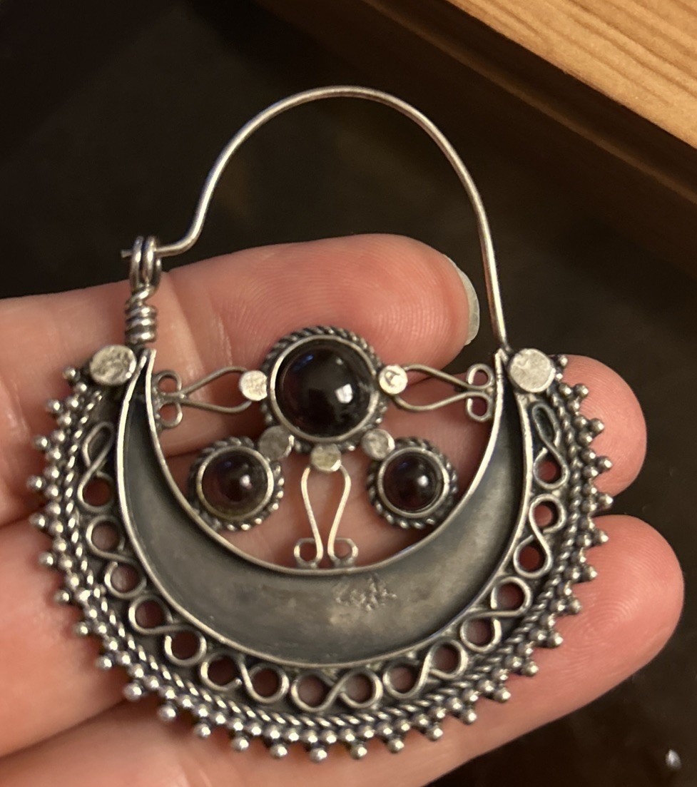 Vintage Morocco silver black onyx ornate tribal Dangle earrings 900