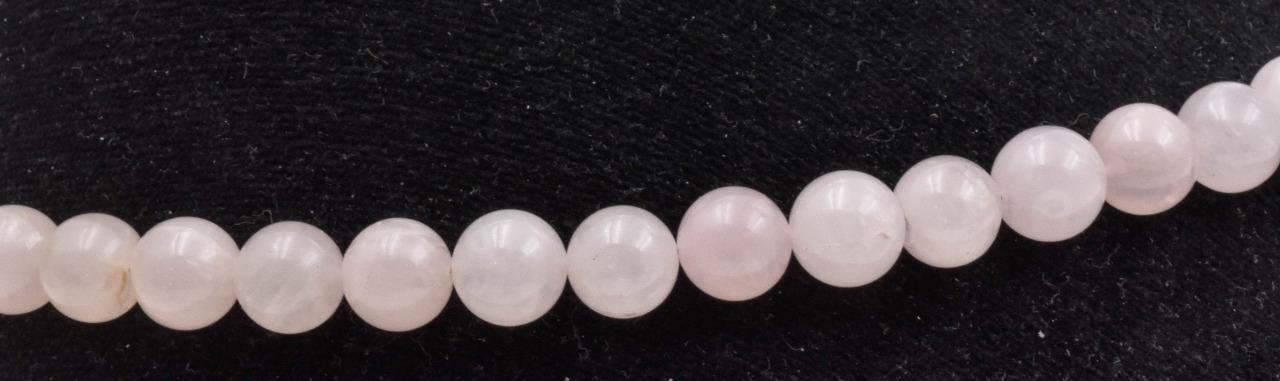 Vintage genuine mined from the Earth ROSE QUARTZ 8.4mm round bead Necklace 18″