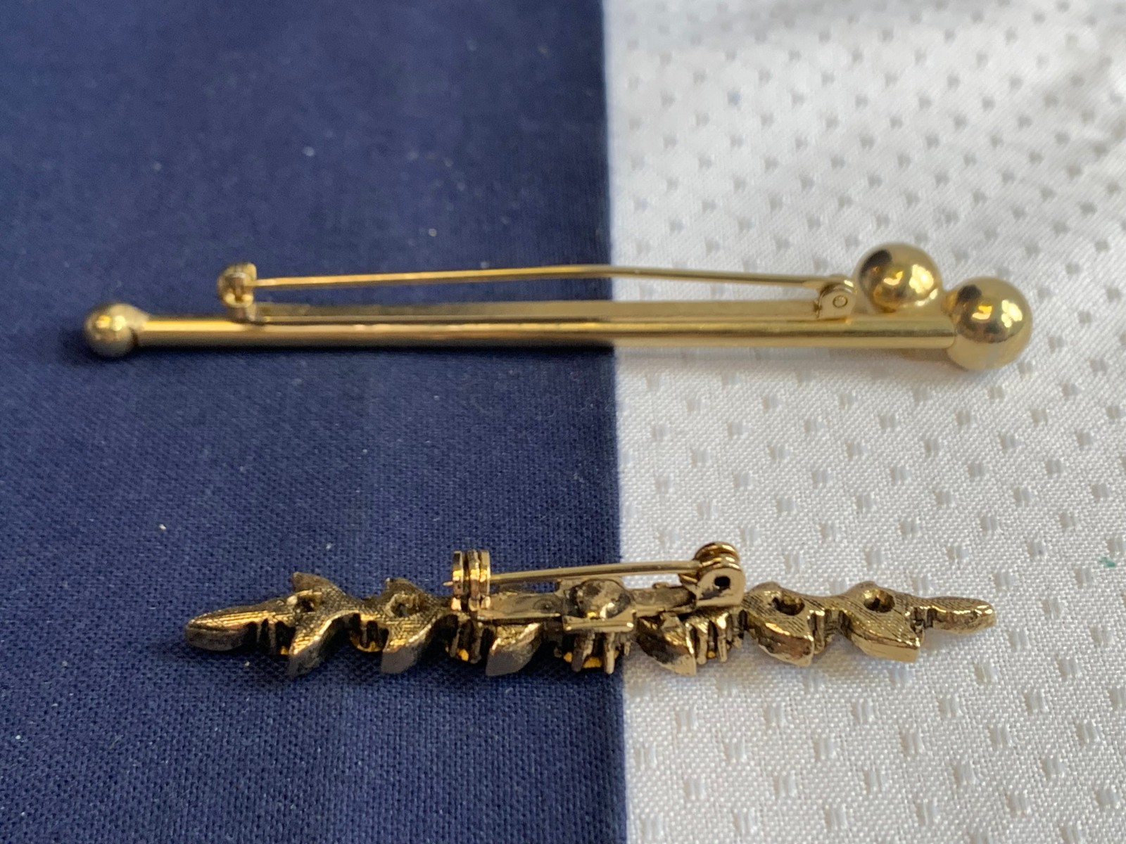 Vtg Brooch Lot DoneGal Barlow Napier Sarah Cov Avon Scatter Pins Costume Jewelry
