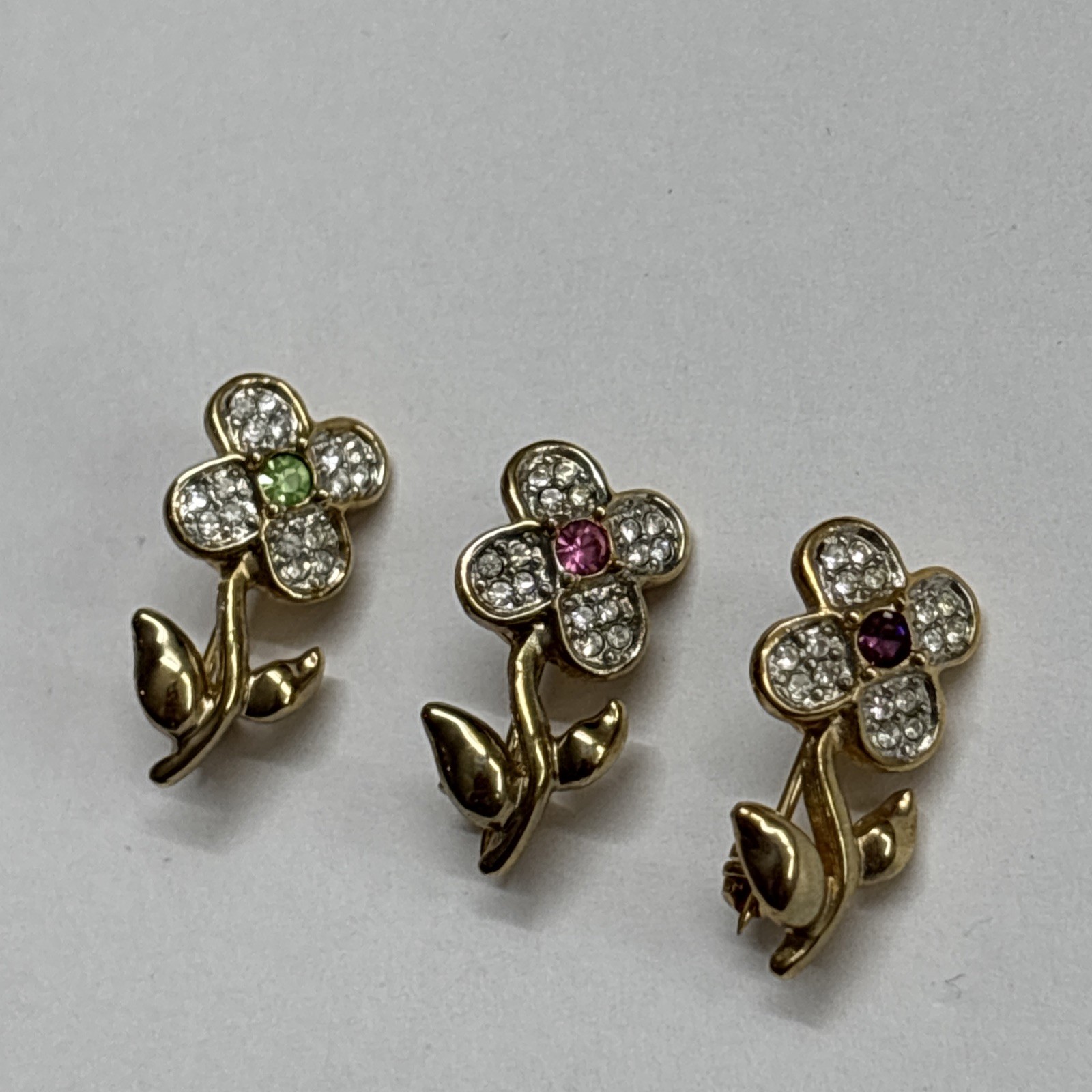 Vintage Signed JOAN RIVERS Gold Tone Pink Rhinestone Daisy Flower Brooch Pin. R
