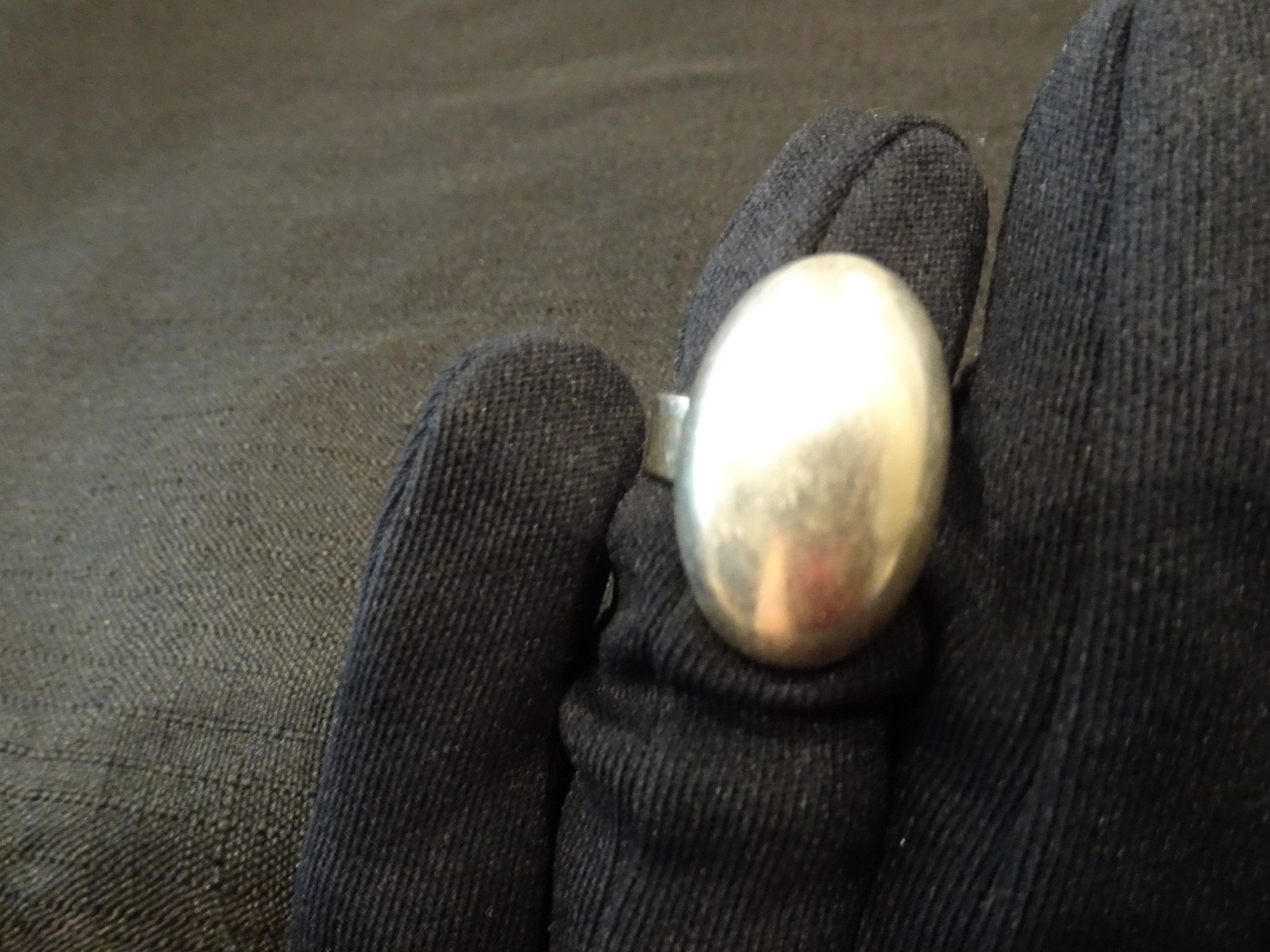 #821-VINTAGE STERLING SILVER MEXICO RING-925-SIZE-8- VERY DIFFERENT
