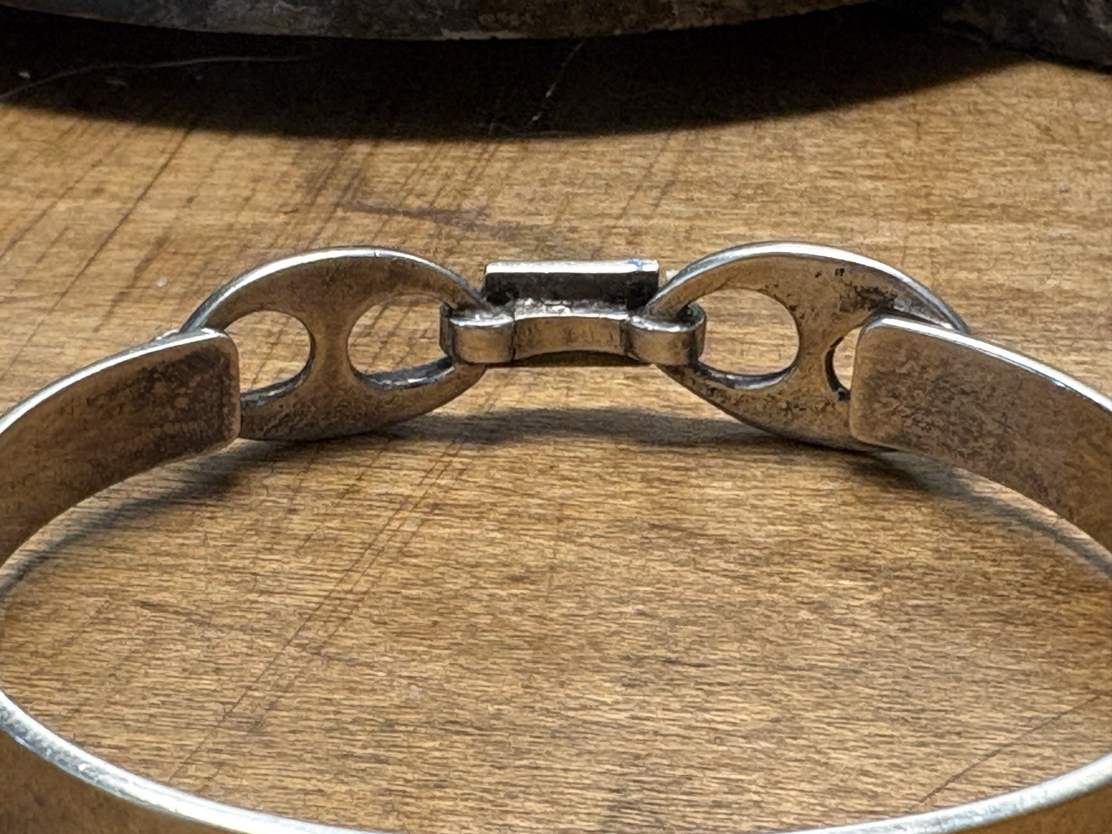 Vintage Sterling Silver and Lapis Inlay Bangle Bracelet 6 1/4 in 16 cm diameter