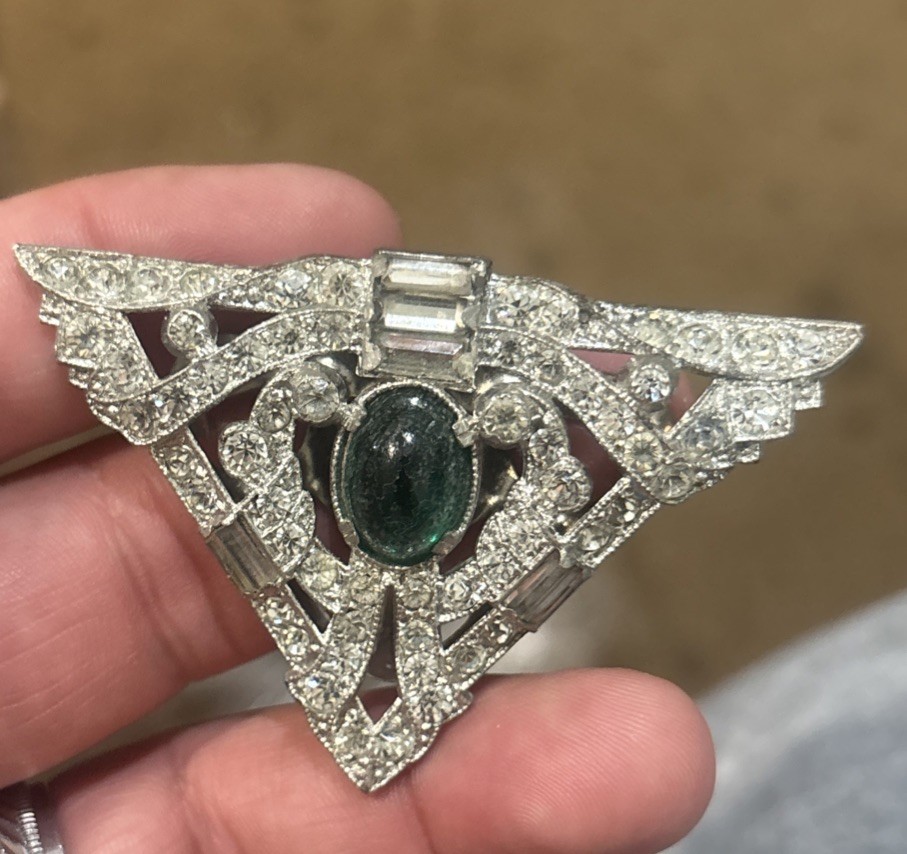 Vintage Art Deco Silver Tone Clear Rhinestone Green Glass Fur Dress Clip