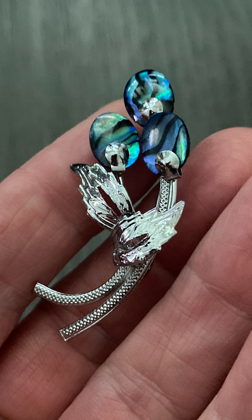 Vintage Silver Tone Blue Abalone Paua Shell Brooch Floral Bunch Spray