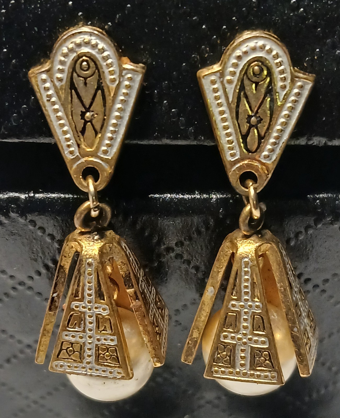 Vintage Damascene Toledo Spain GoldTone Faux Pearls Dangle Clip On Earrings 1 in