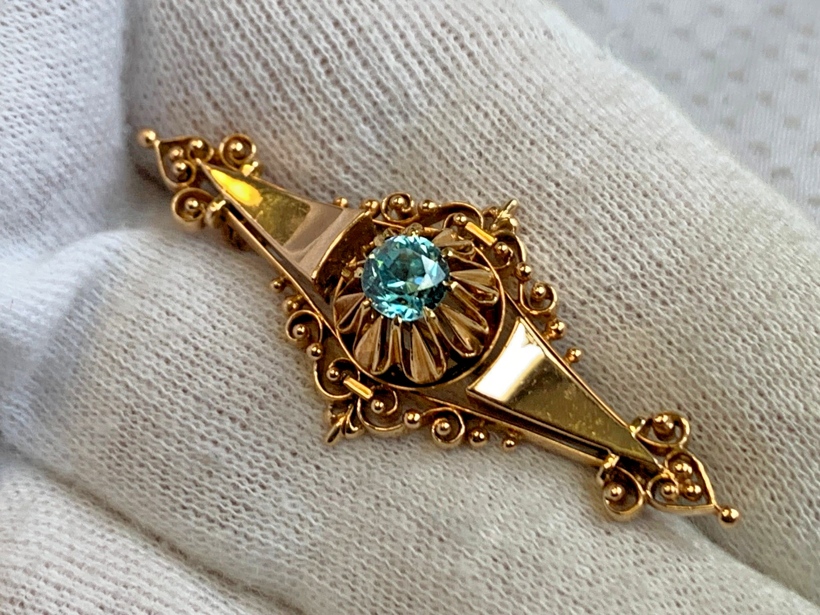 Vtg Yellow Gold Brooch 6.63g Fine Jewelry Blue Topaz Color Stone Pin *READ*