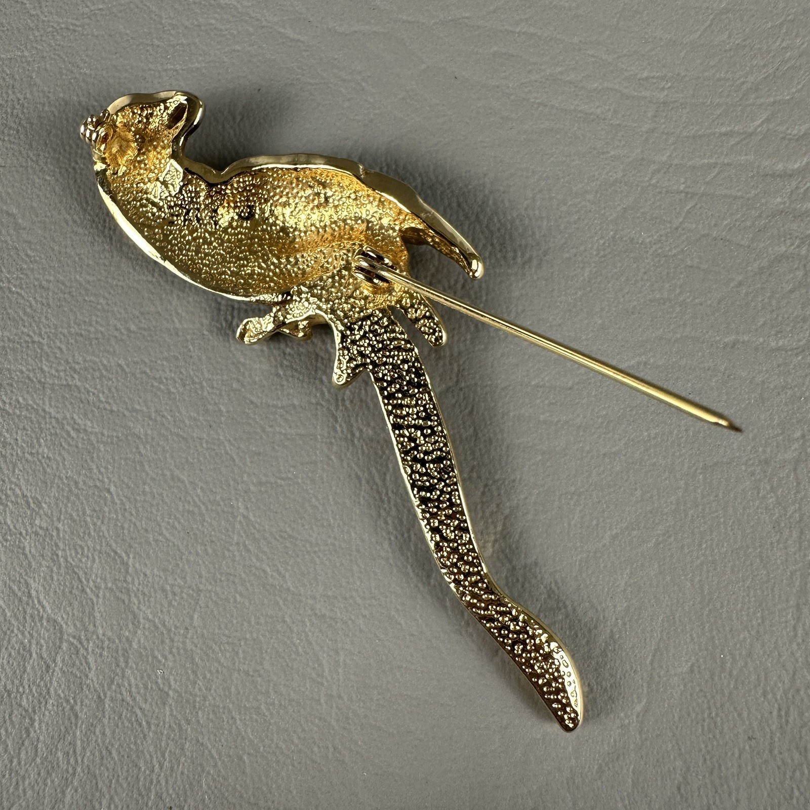 Vintage Parrot Bird Brooch Rhinestone Enamel Gold Tone Tropical Figural Pin