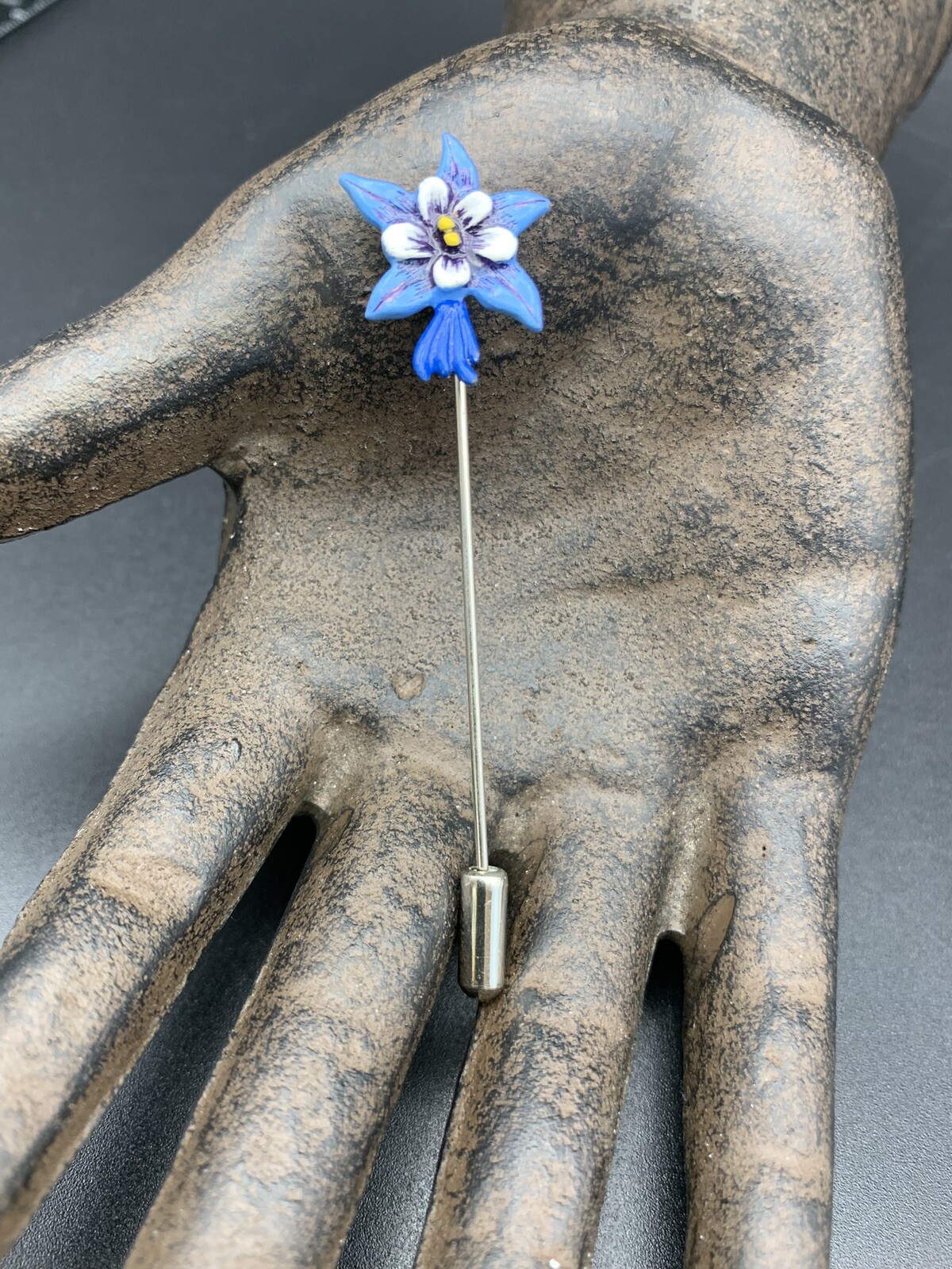 Vintage J. Ritter Stick Lapel Pin Hand Painted Pewter Starfish Flower Signed