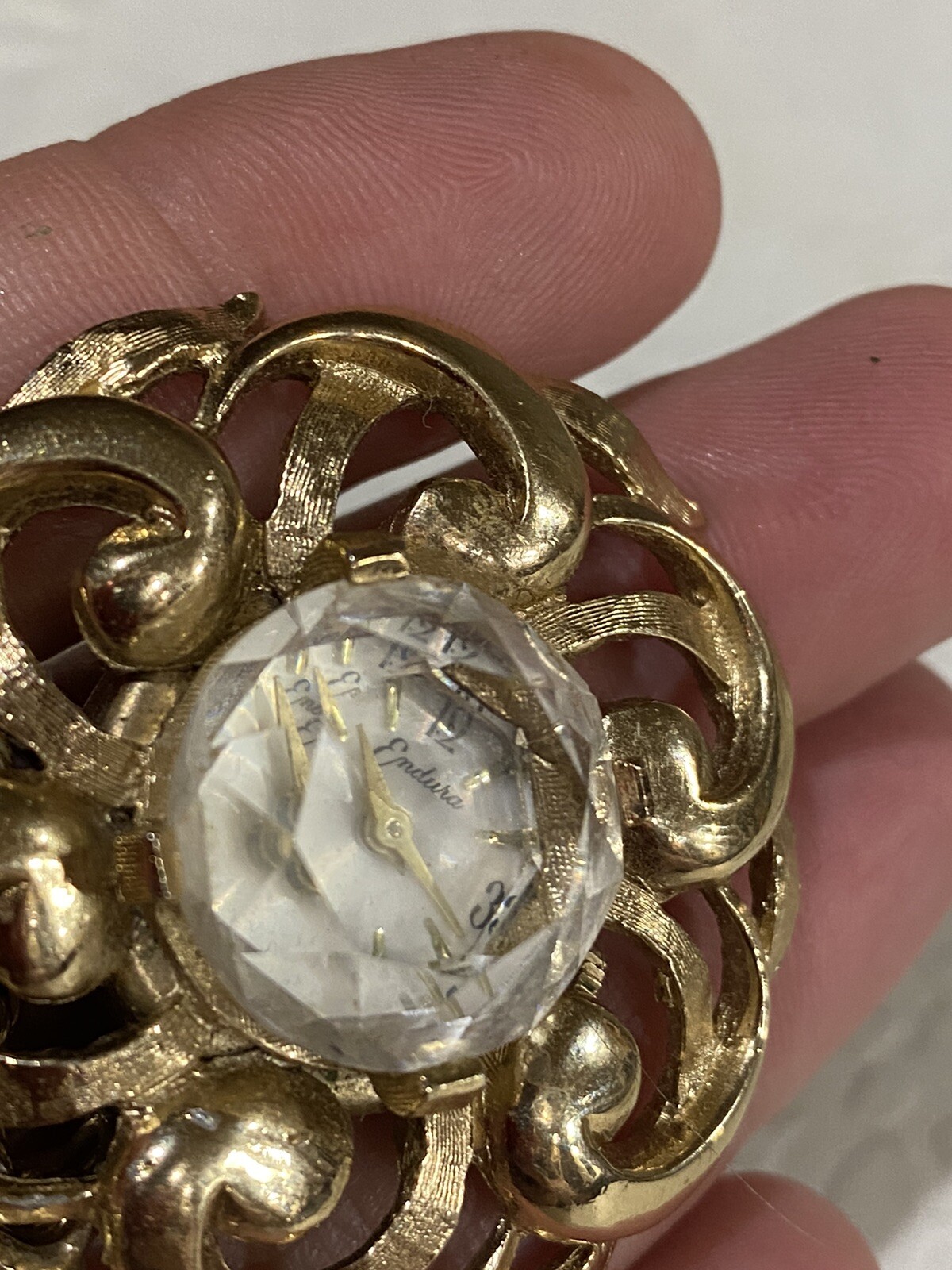 Vintage Endura Mechanical Pendant Neclase Watch Swiss 1970