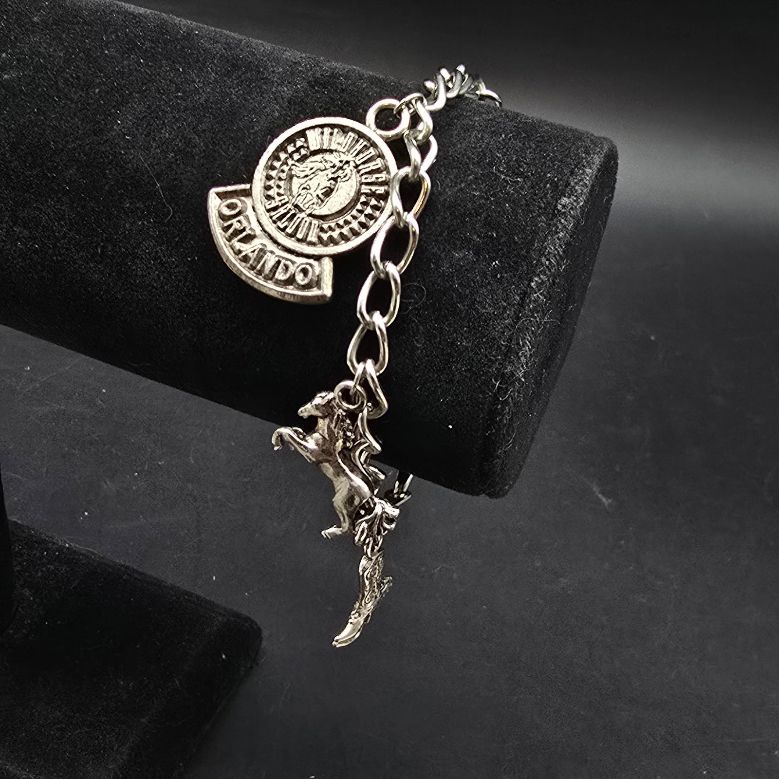 Orlando Wild Horse Saloon Charm Bracelet Western Cow Boy Theme