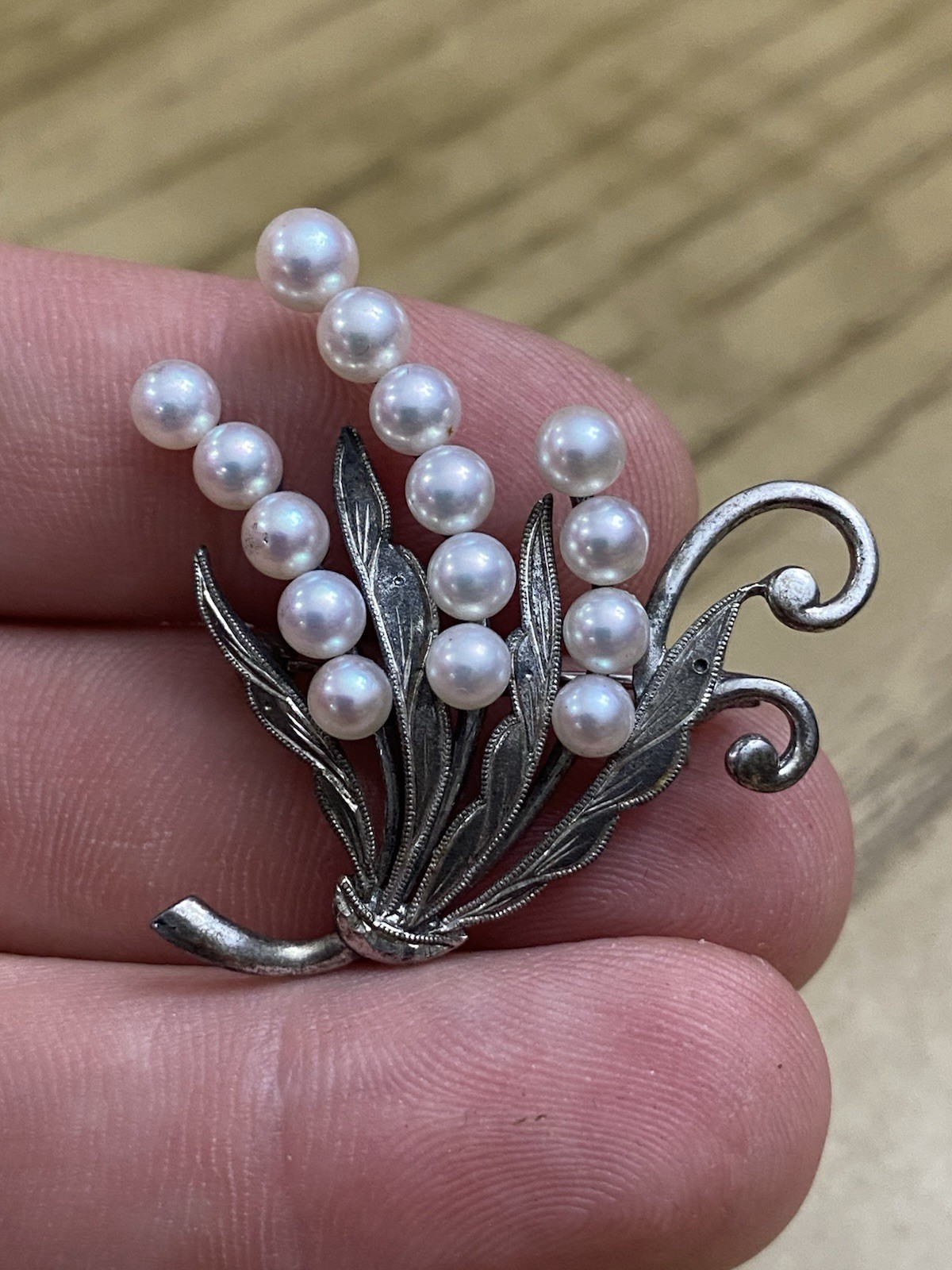 Mikimoto Akoya Pearls Sterling Silver 925 Designer Signed Brooch/Pin