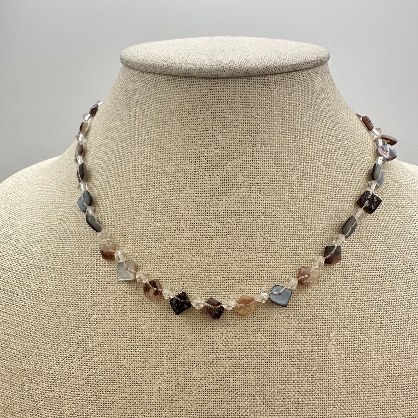 Vintage 90s Square Tile Shell Glass Beaded Choker Necklace Silver Tone Jewelry