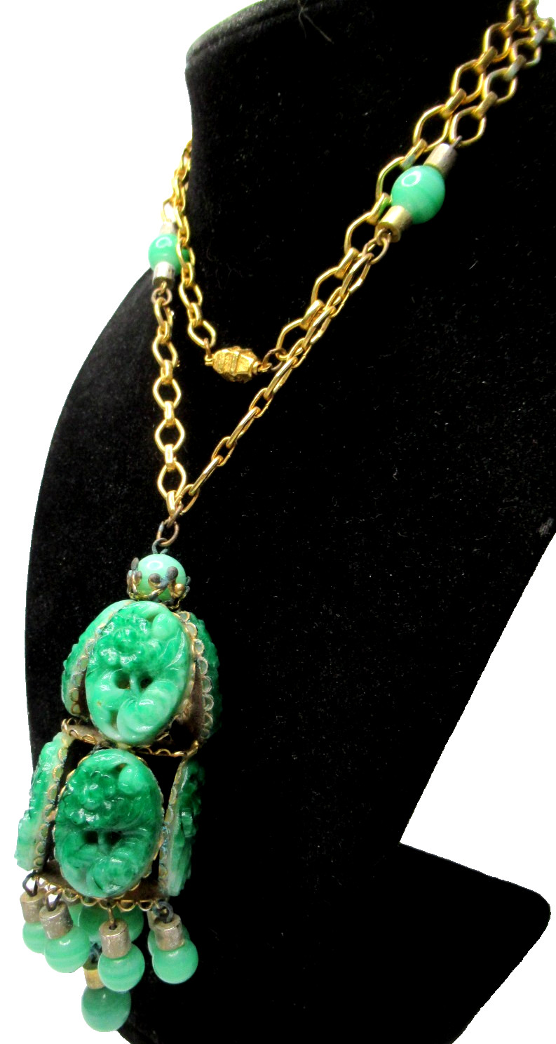 Amazing Carved Peking Green Jade Glass 3 Dimensional Vintage Pendant Necklace