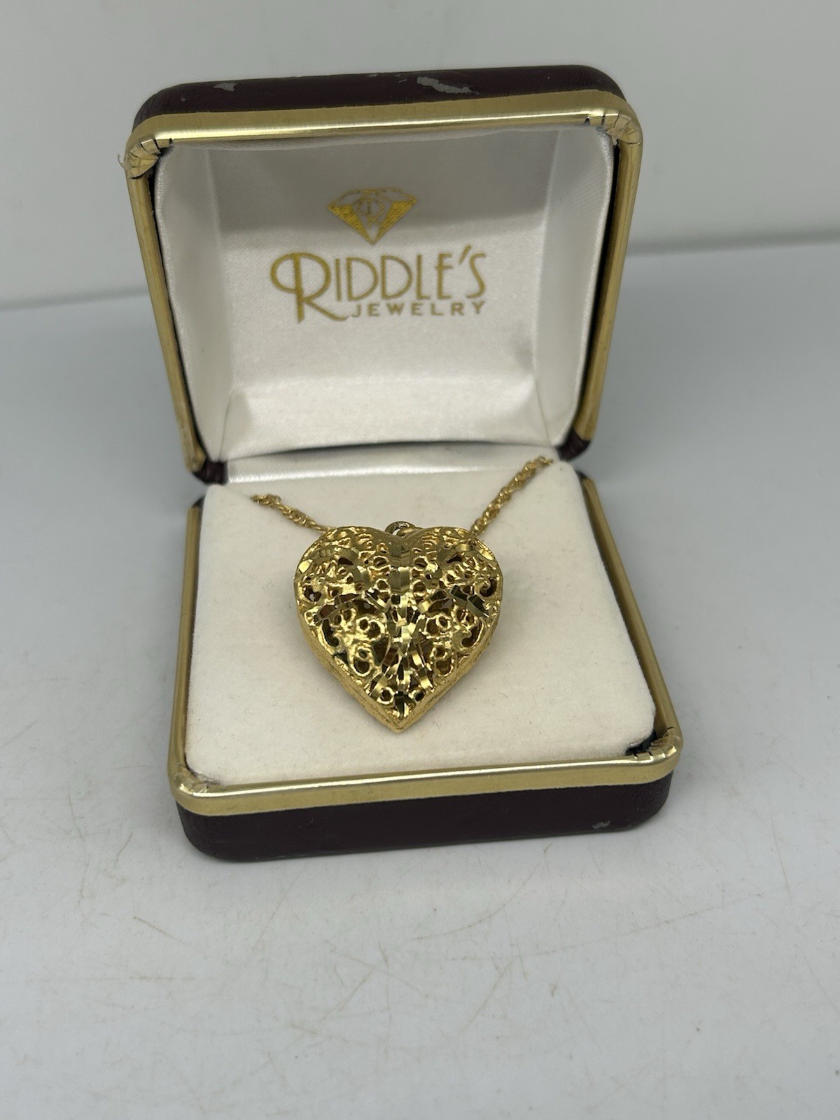 Vintage Filigree Heart Necklace Puff Gold Tone In Jewelers Box 24”