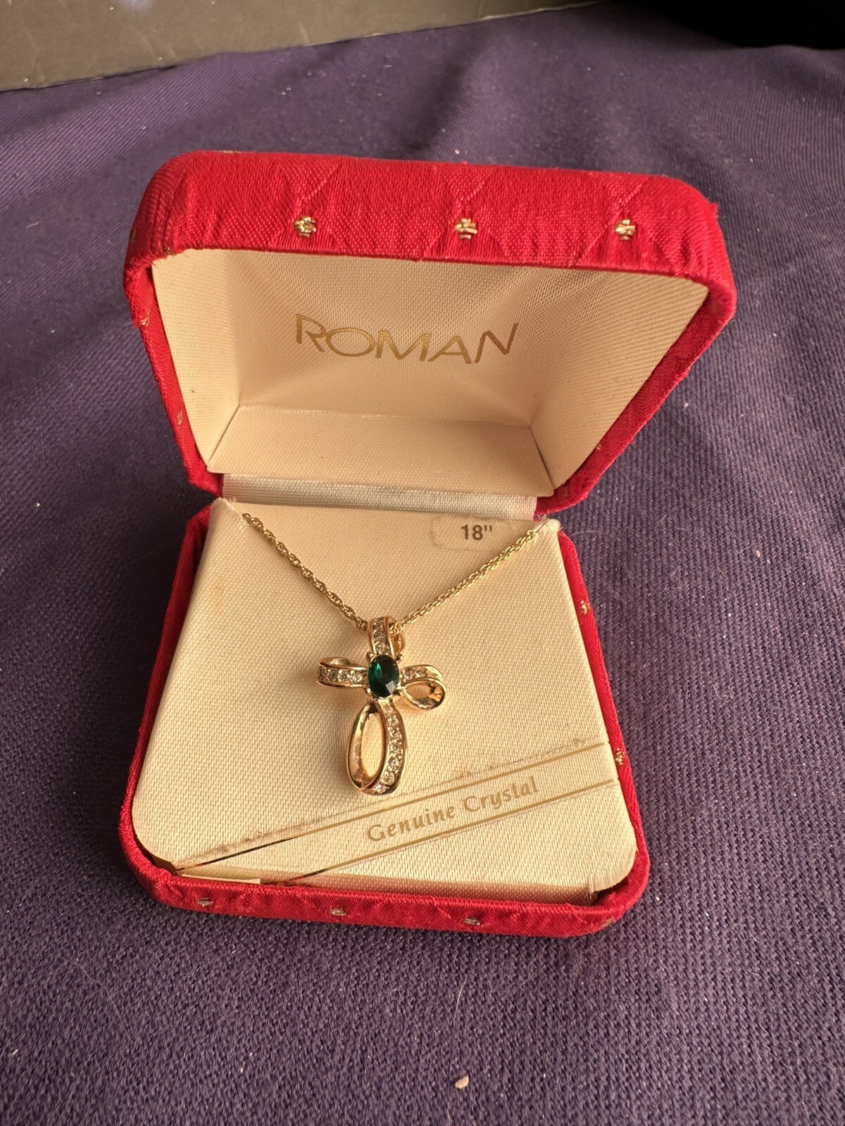 Vintage Roman 41157: May Birthstone Emerald Gold Tone Cross Necklace – in Box
