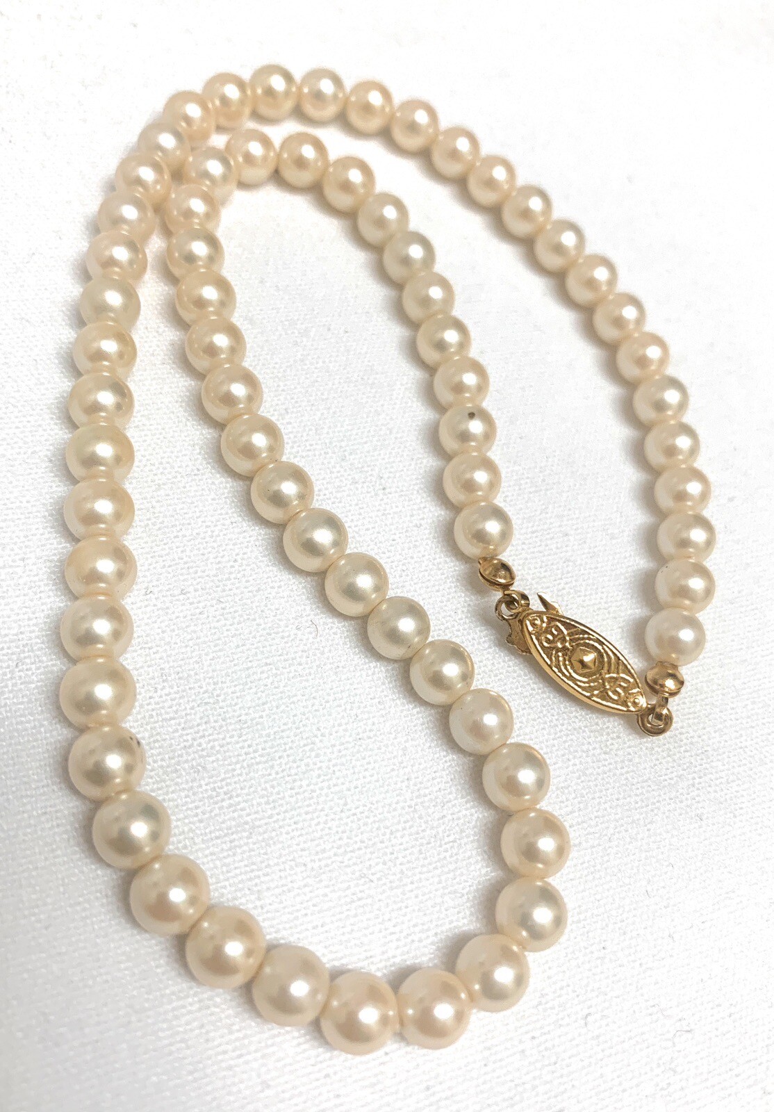 Vintage Cream Faux Pearl Necklace with Fish Hook Clasp Classic 16” Beaded