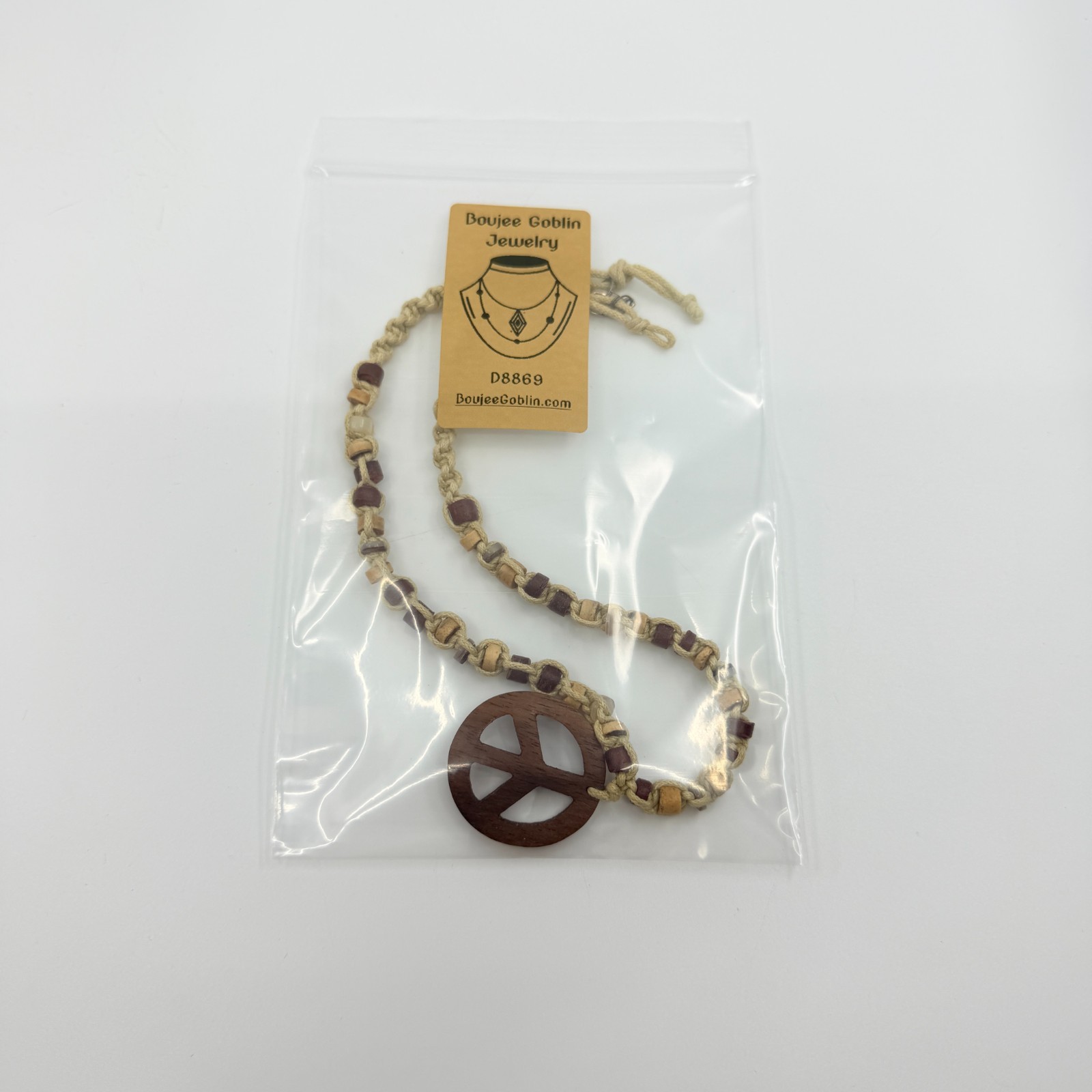 Vintage Y2K Boho Wood Peace Sign Pendant Macrame Hemp Beaded Choker Necklace