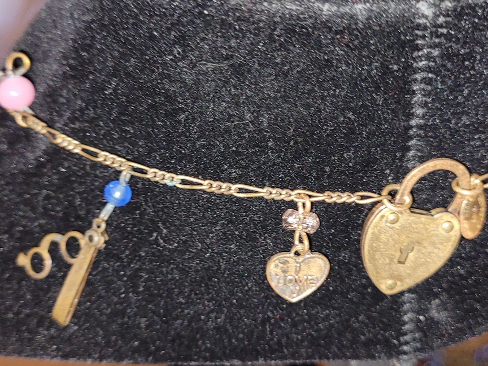 Vintage Glass Works Studio Glass Hearts Charm Chatelain Style Pendant Necklace