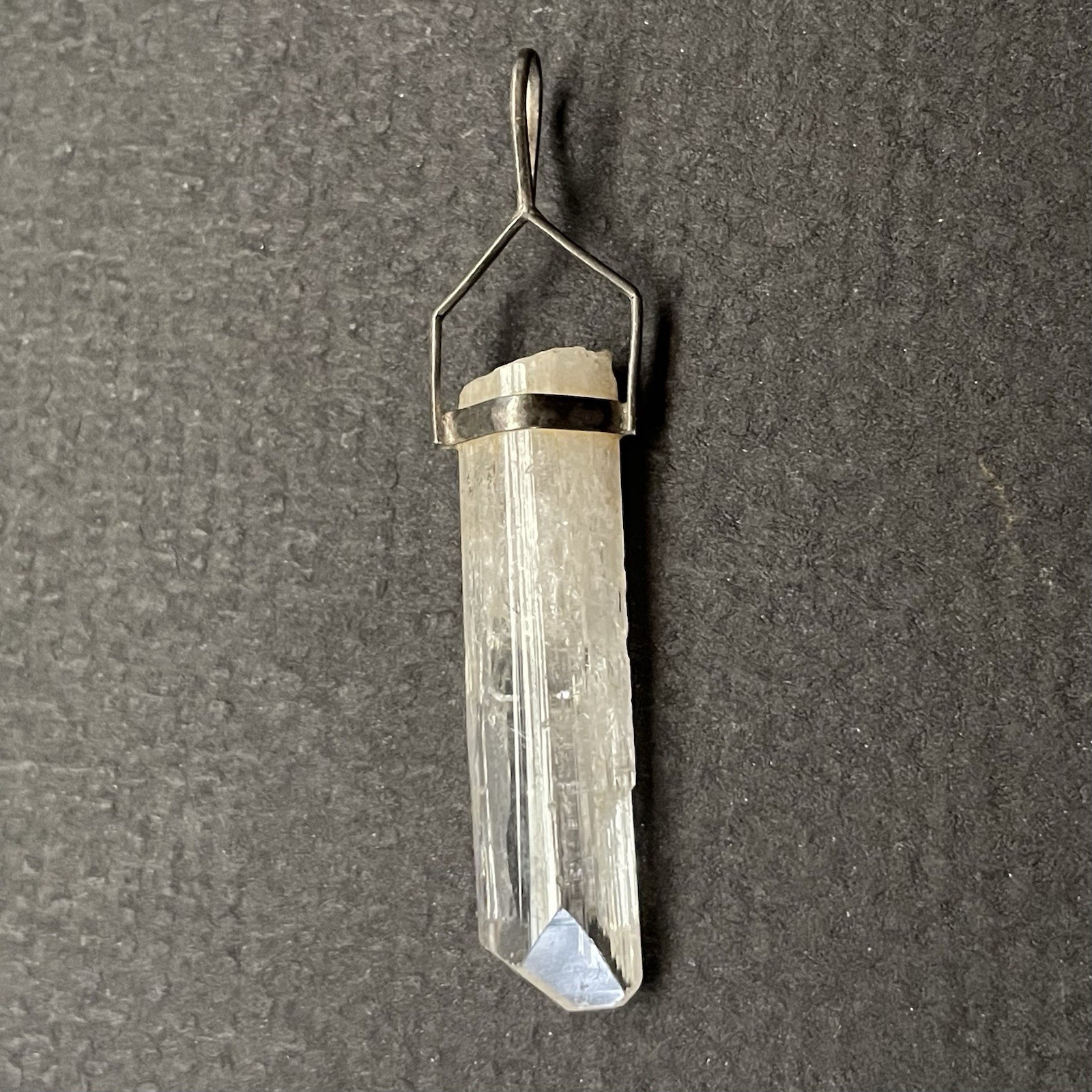 Vintage Rock Crystal Point Silver Necklace Pendant Healing Mystical Boho Hippie