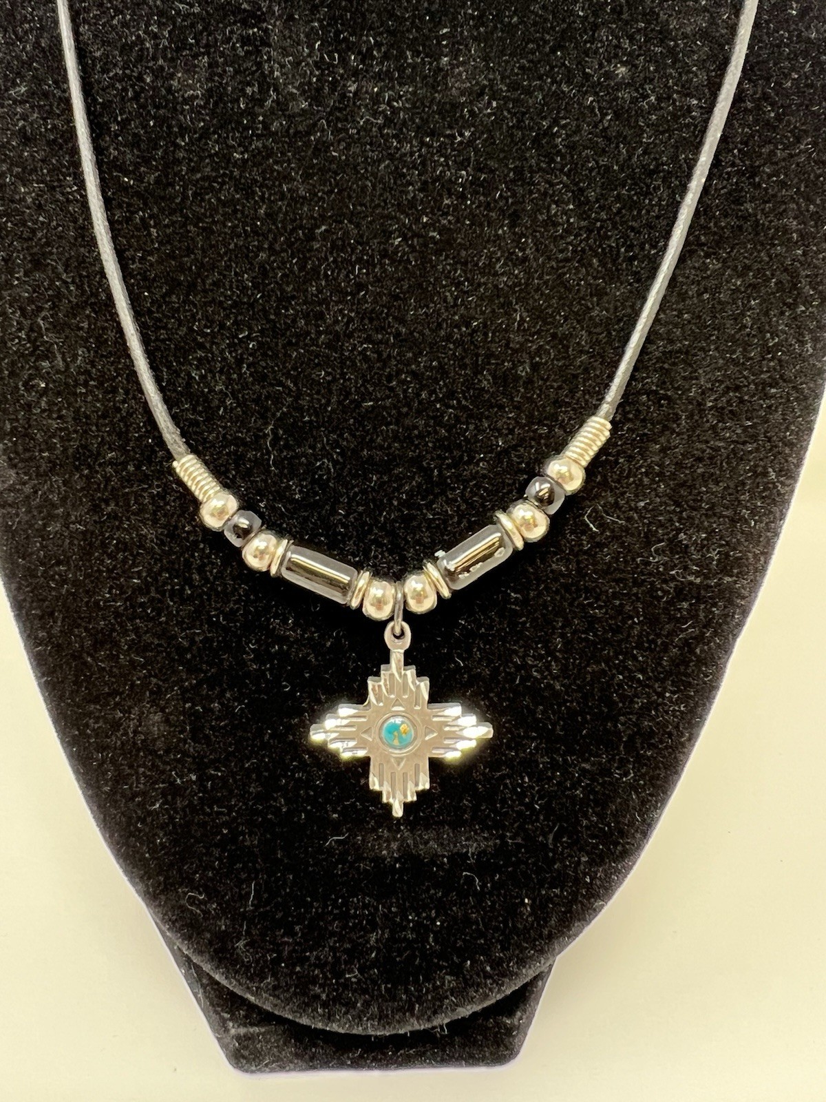 Vintage 1996 Siskiyou Southwestern Zia Sun Symbol Faux Turquoise Cord Necklace