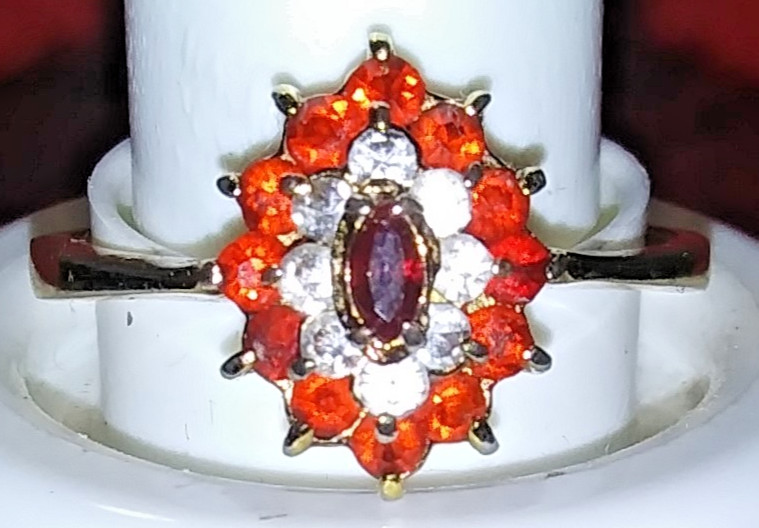 Vintage Ruby & Garnet Color Diamond Accent Gemstone Gold Tone Cocktail Ring Sz 9