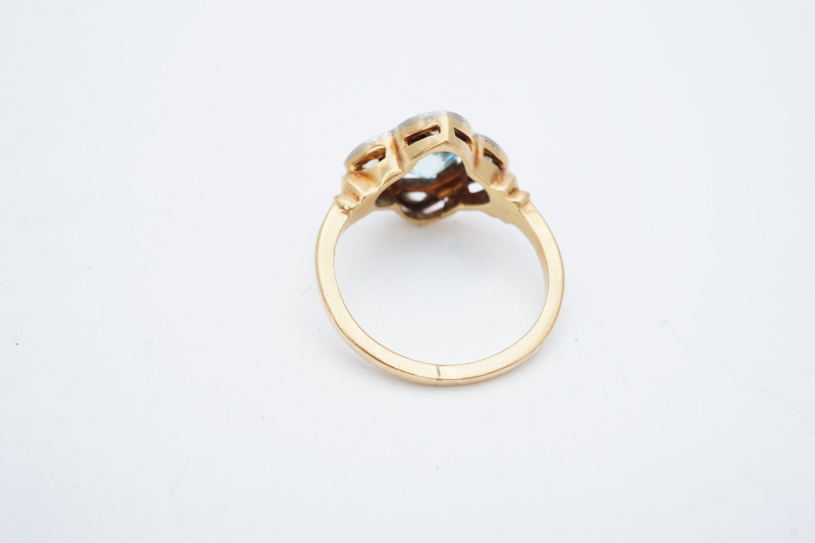 Vintage 10k Yellow Gold Blue Stone Ring Size 5