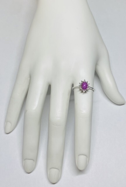 Vintage NOS 1970 Silver Linde Ruby Star Sapphire and Genuine Diamond Ladies Ring