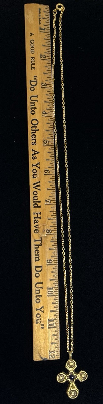 Vintage CROSS Alva Studios Museum Religious Pendant Gold Tone 24″ Necklace