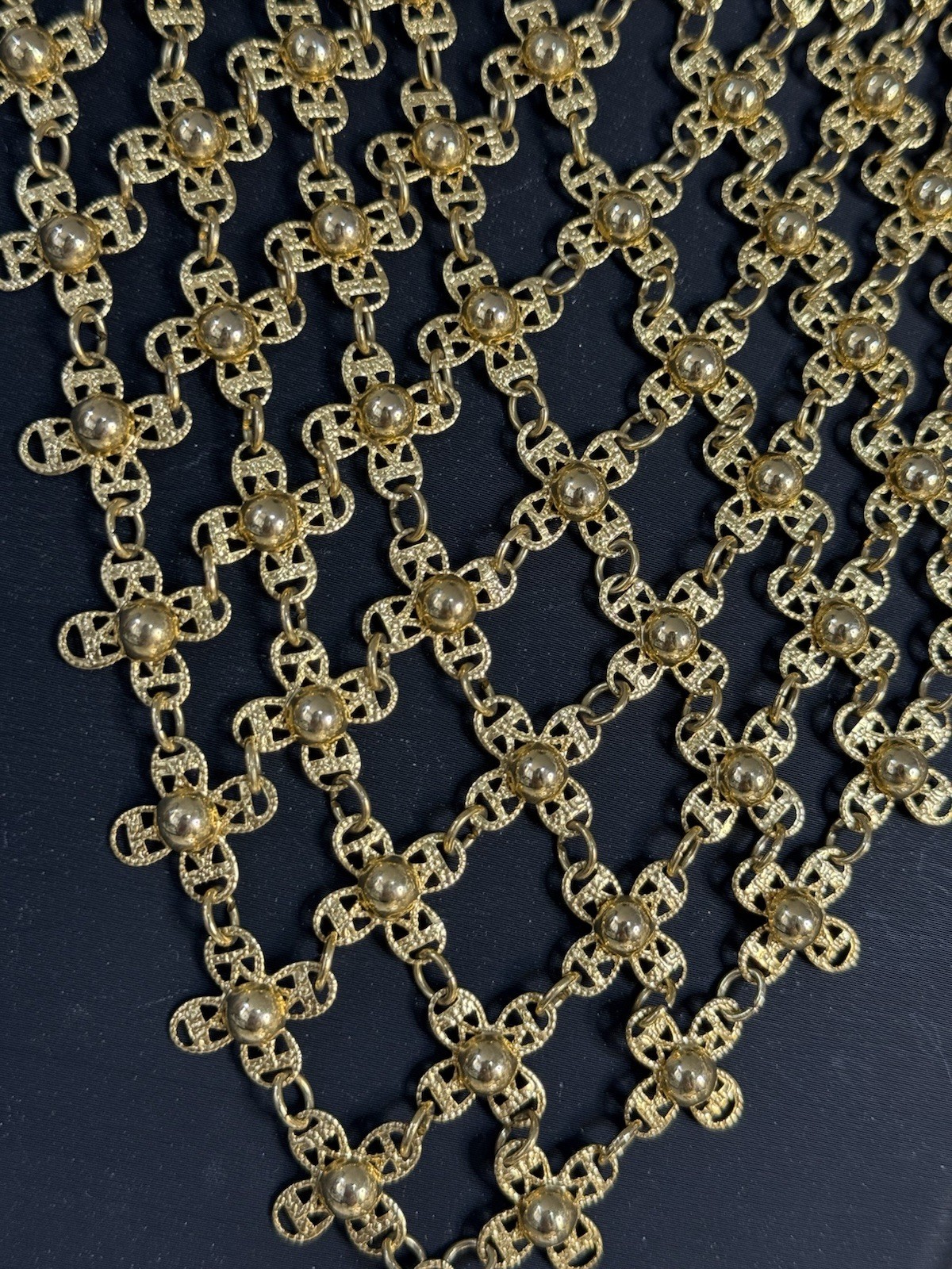 Vintage Gold Tone Articulated Chain Link V Bib Statement Necklace