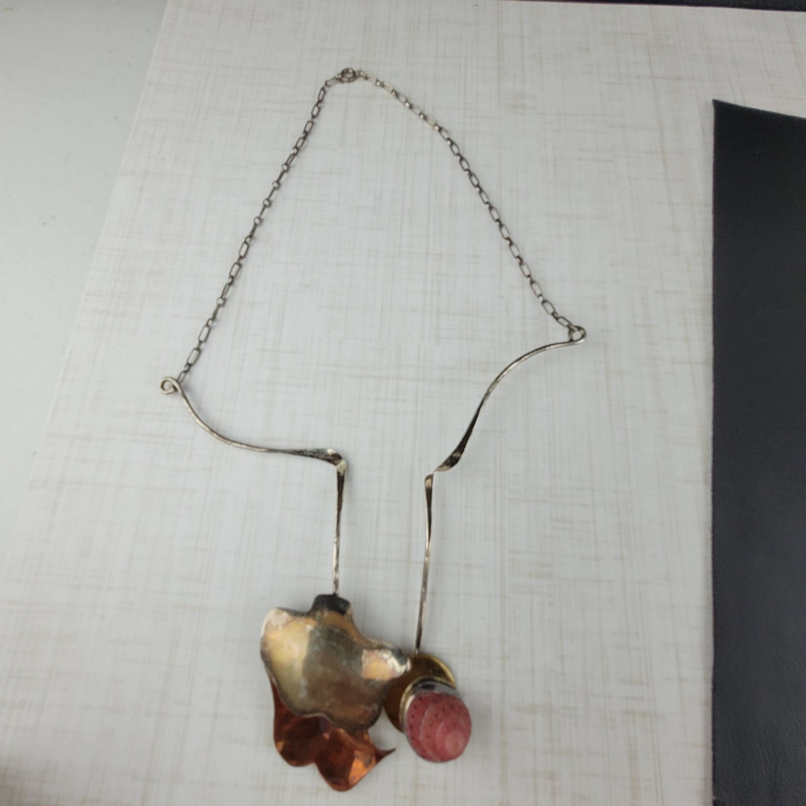 Vintage Mixed Metals and Shell Artisan Choker Necklace Statement Piece 14″ READ