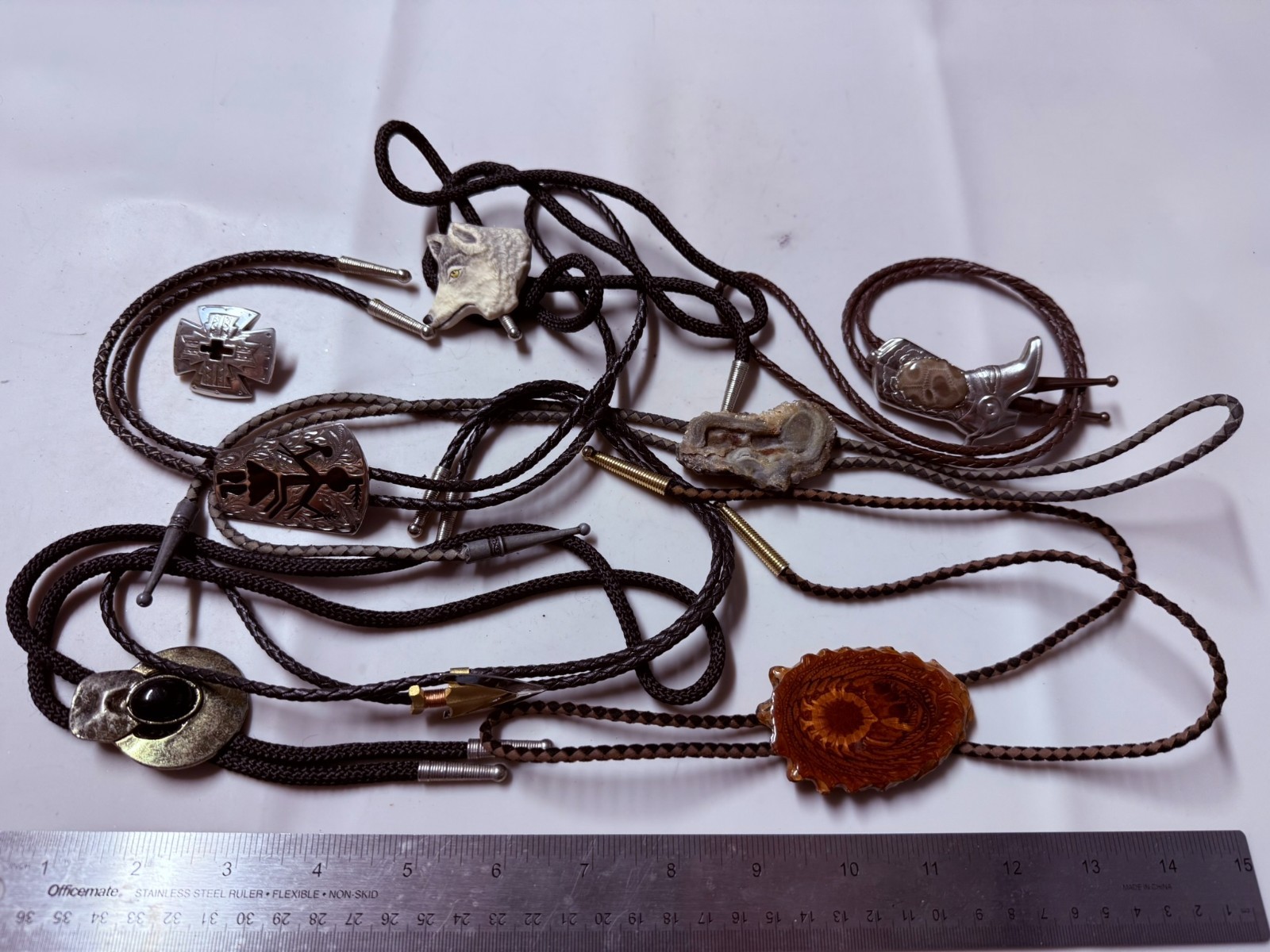 Collection Lot Amazing Variety Vintage and Modern Bolo Slides Bolo Ties – Y10