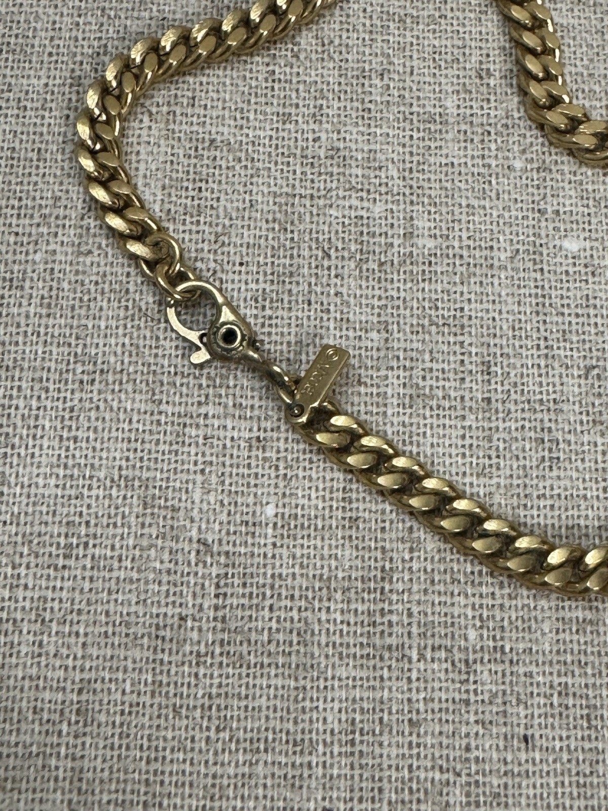 Vintage Monet Signed Elegant Faux Pearls Thick Gold Tone Chain Business Casual