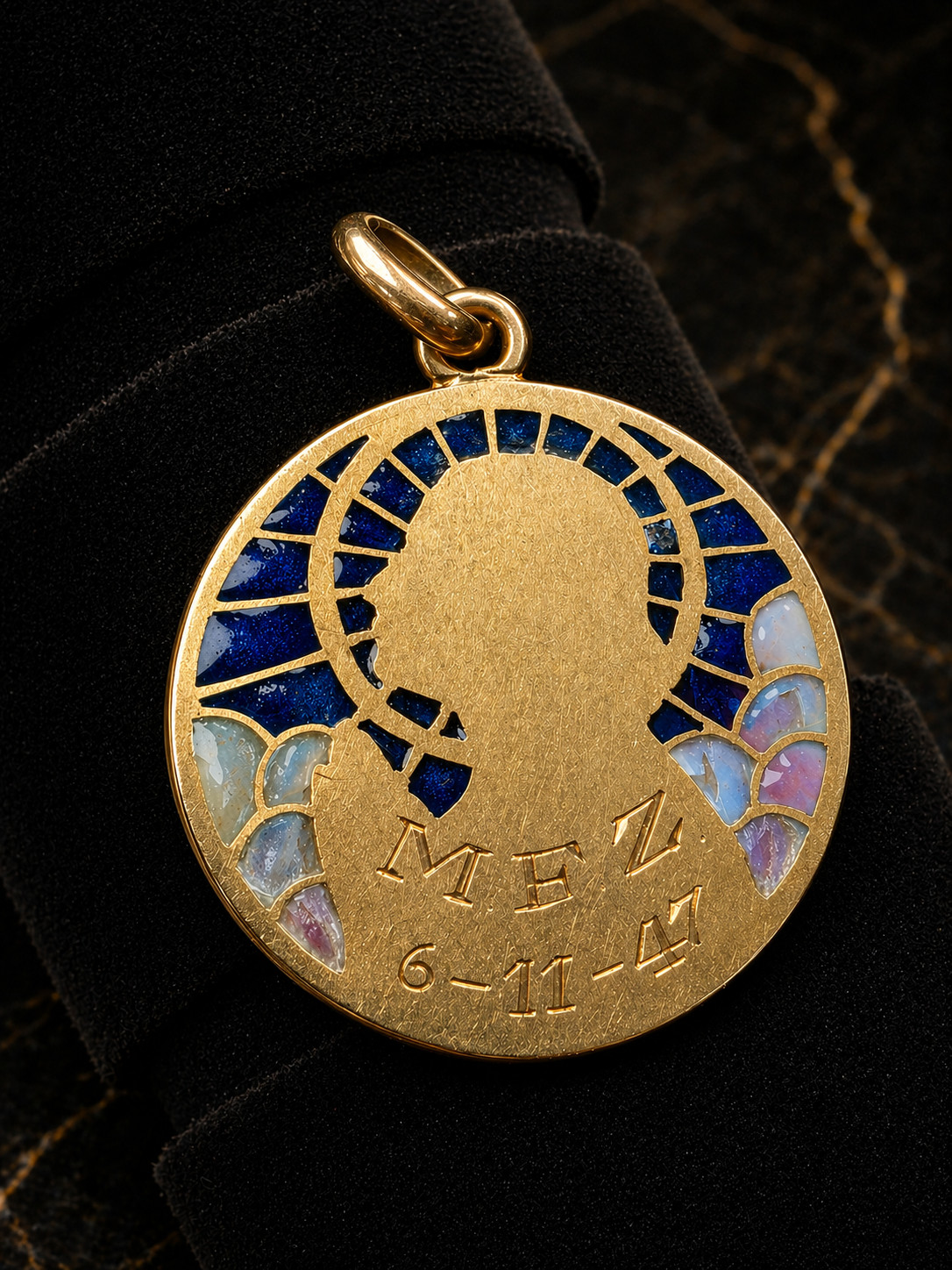 Antique Art Nouveau 18K Gold Virgin Mary Plique-à-Jour Enamel Pendant c1900 Rare