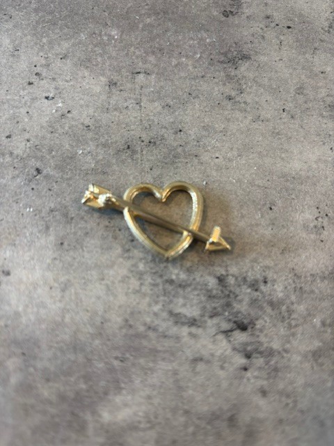 Vintage Lot of 3 Gold Tone Open Heart Brooch Pin Romantic-Tulip, Heart and Arrow