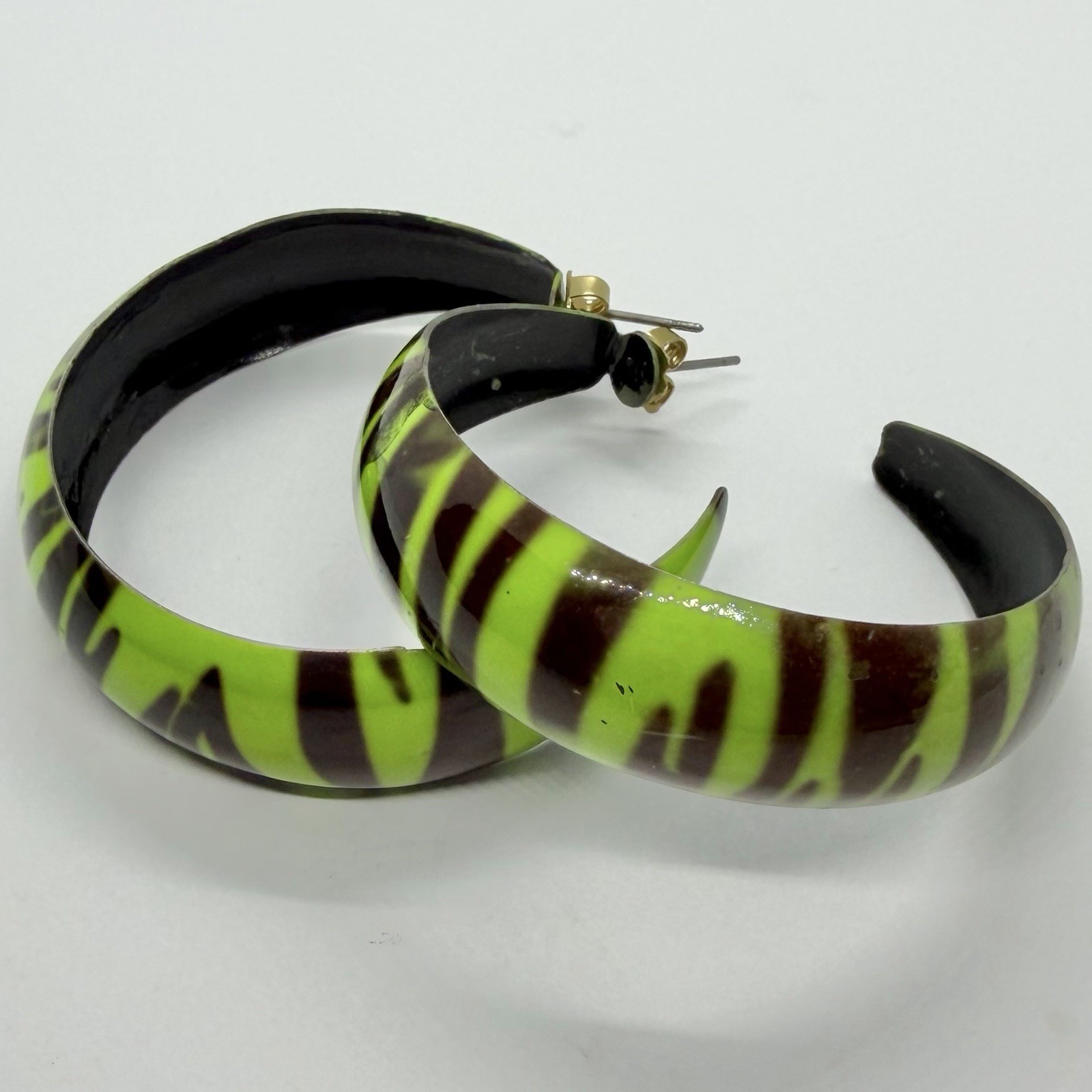 Vtg Big 80s Lime Green Earrings Black Enamel Stripe Hoop Statement Drop Post