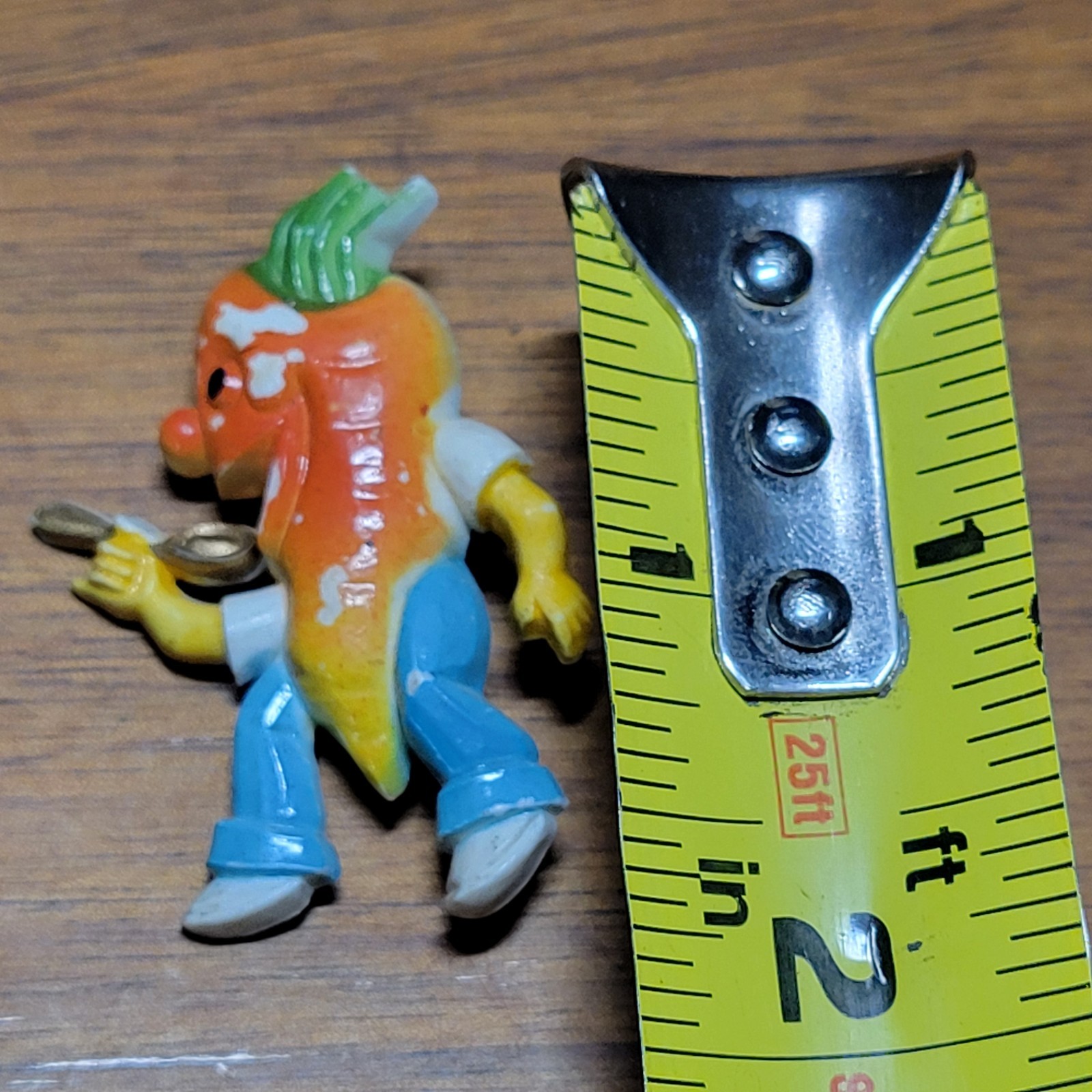 Vintage Anthropomorphic Carrot Celluloid Novelty Pin Plastic Funny Brooch 30’s