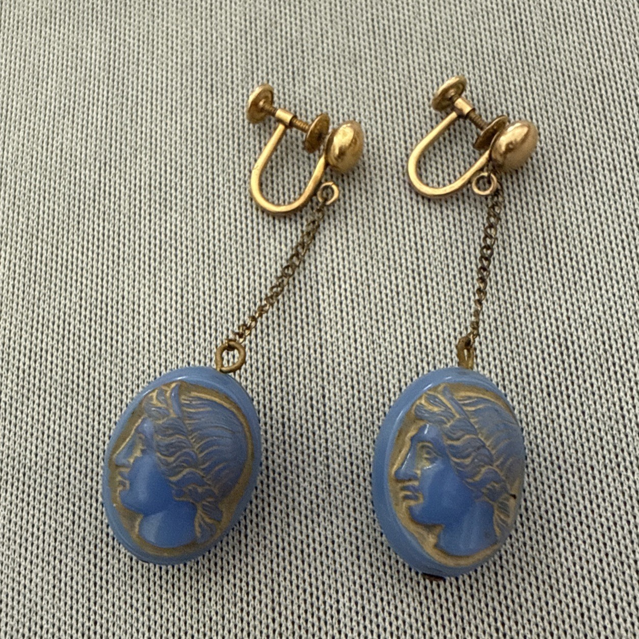 VTG Blue Intaglio Men Figure Head 1/20 12kGF One Of Kind Rare 2”1/4 Earring