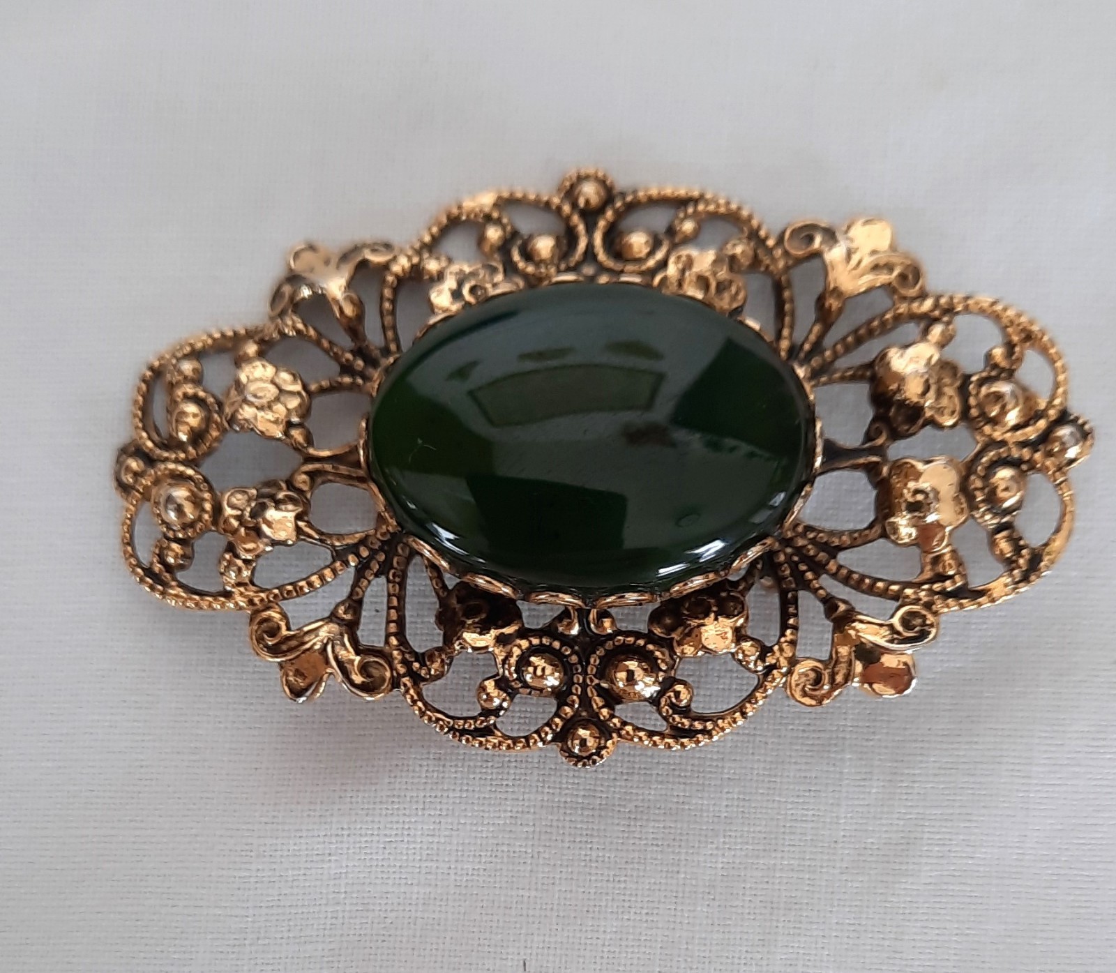 Vintage Pin Brooch, Green Stone (Possibly Jade), Gold Colored Metal
